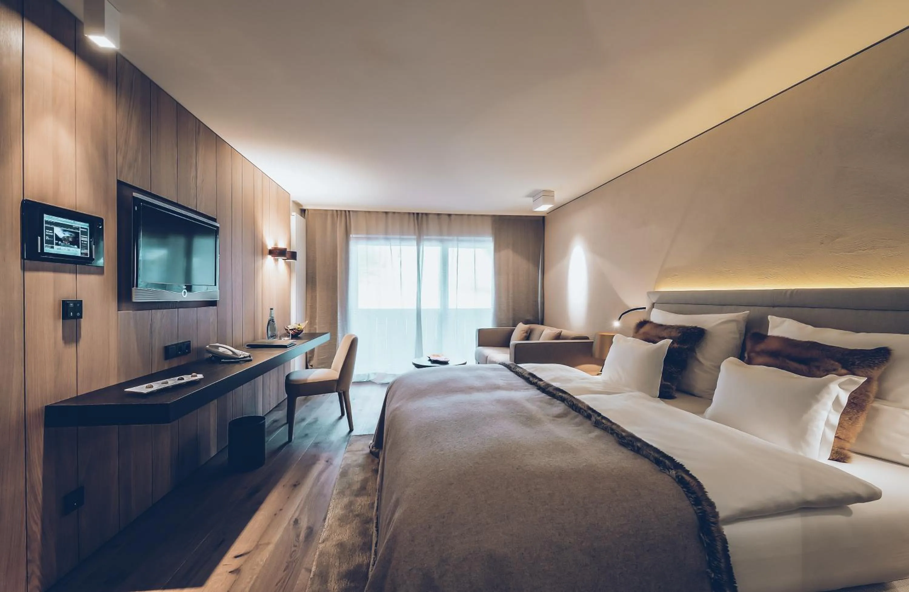 Photo of the whole room, Bed in Elizabeth Arthotel Adults Only