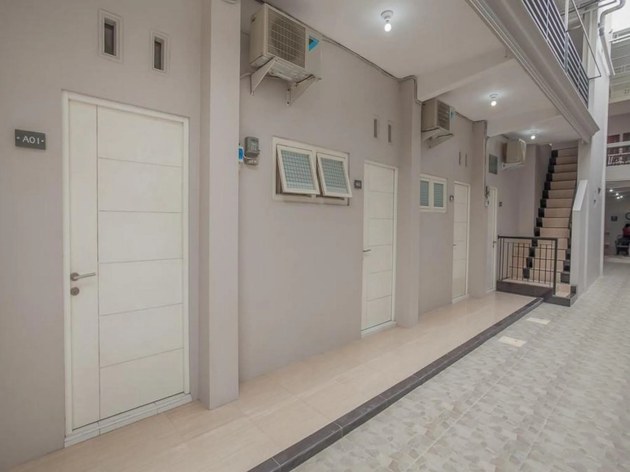 Area and facilities in RedDoorz near Ciputra Golf Surabaya