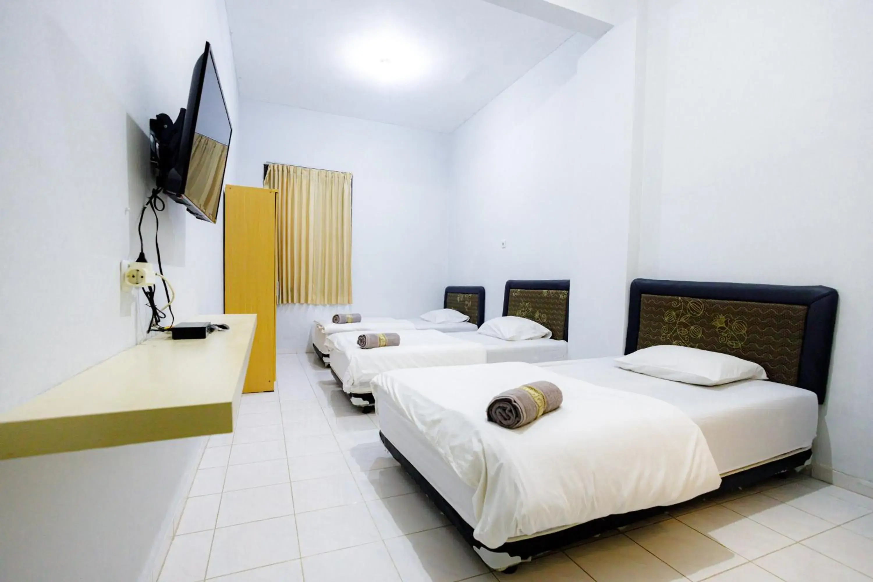 Bed in Marcello Residence Siwalankerto near Petra University Surabaya