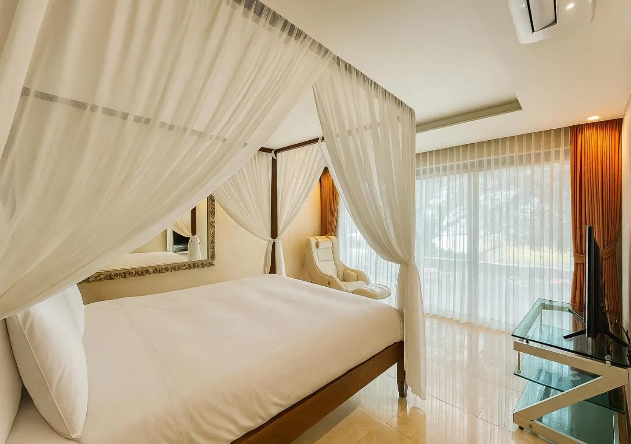 Bedroom, Bed in The Seaes Hotel & Resort