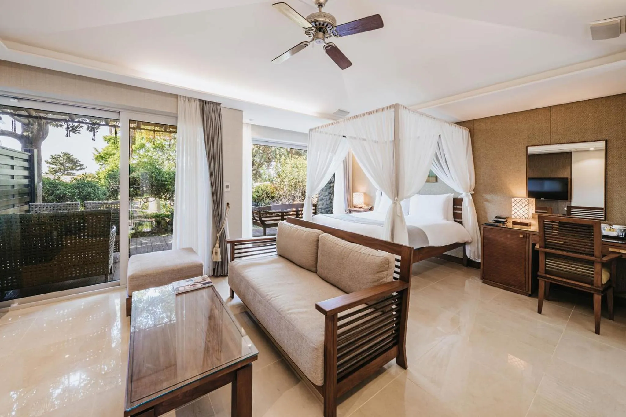 Bedroom in The Seaes Hotel & Resort