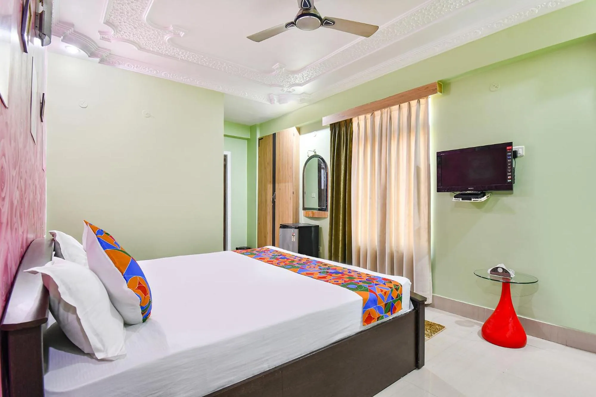 Bed in FabHotel Elements Inn