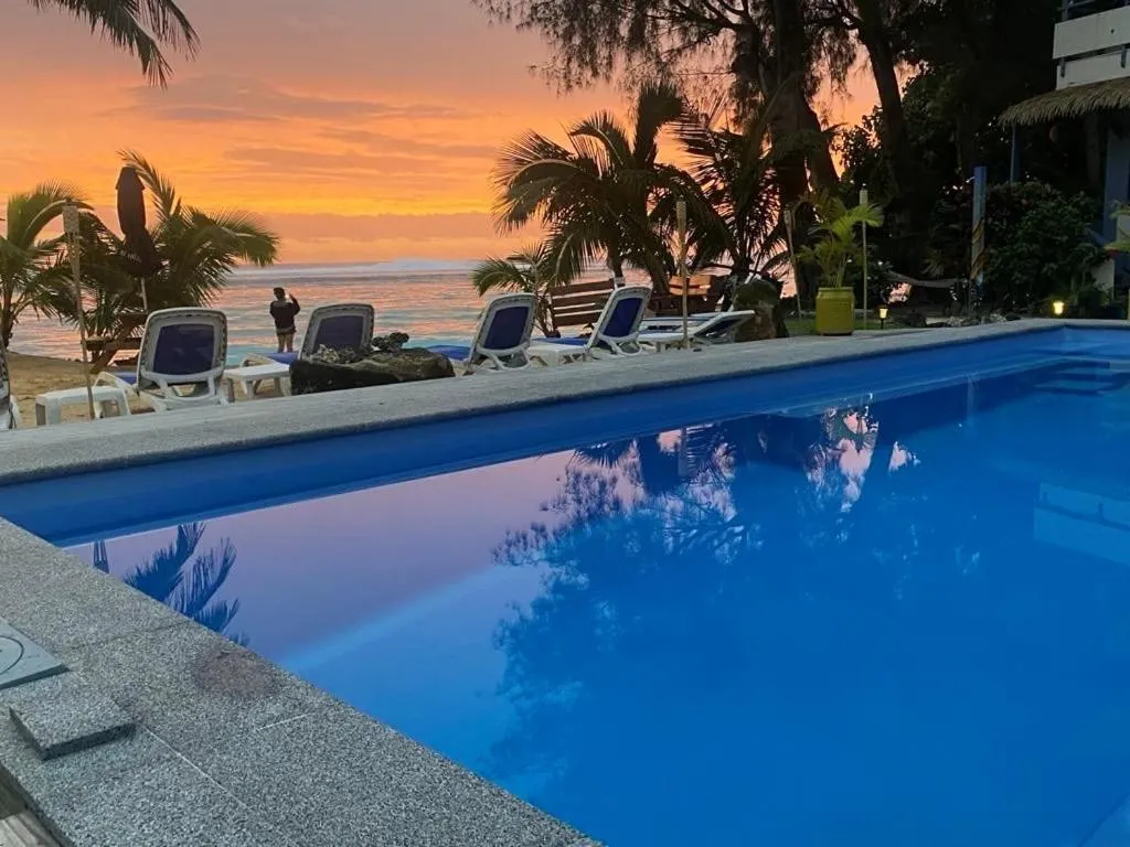 Swimming pool in Aroa Beachside Resort