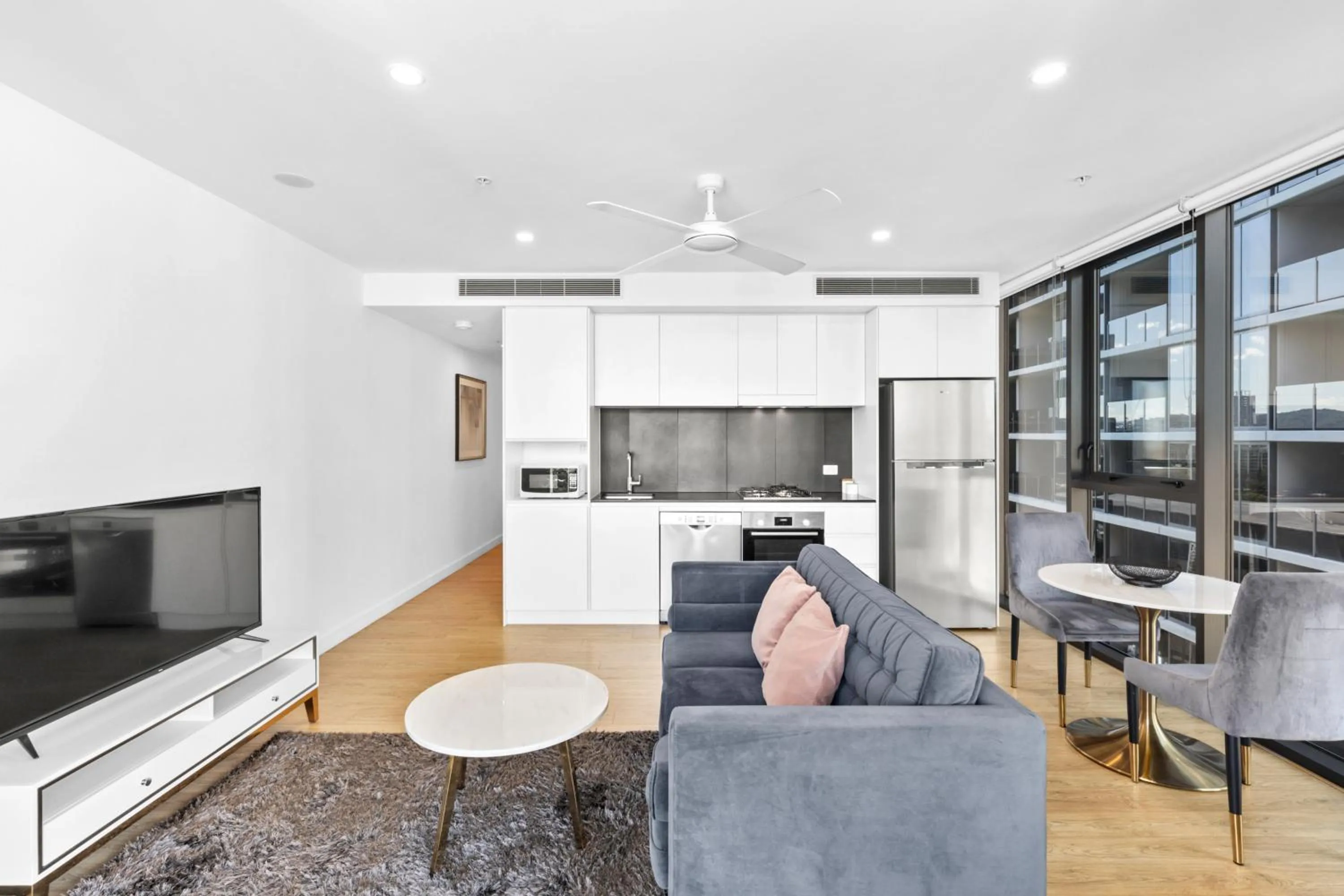 TV and multimedia in Brisbane One Apartments by CLLIX