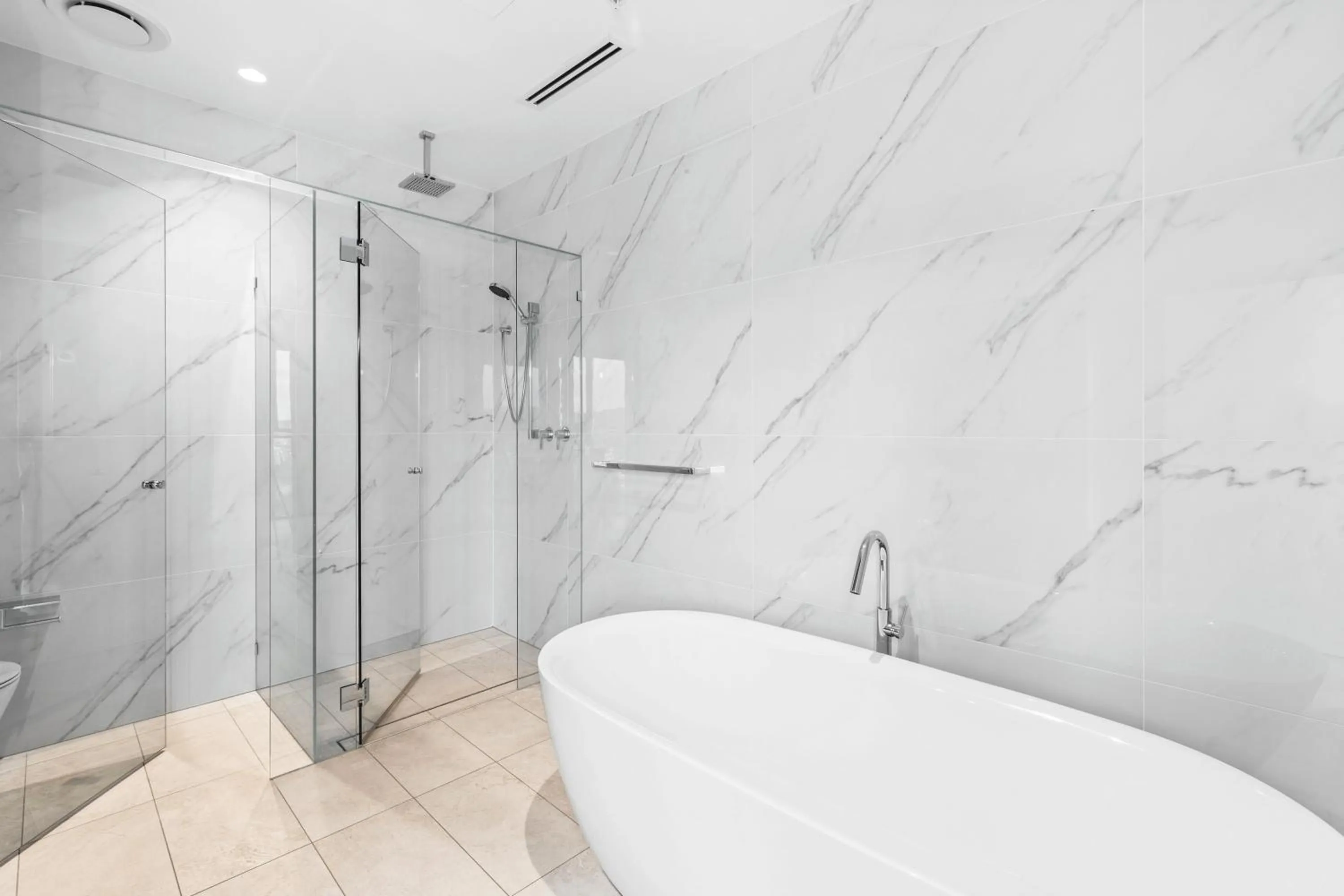 Shower in Brisbane One Apartments by CLLIX