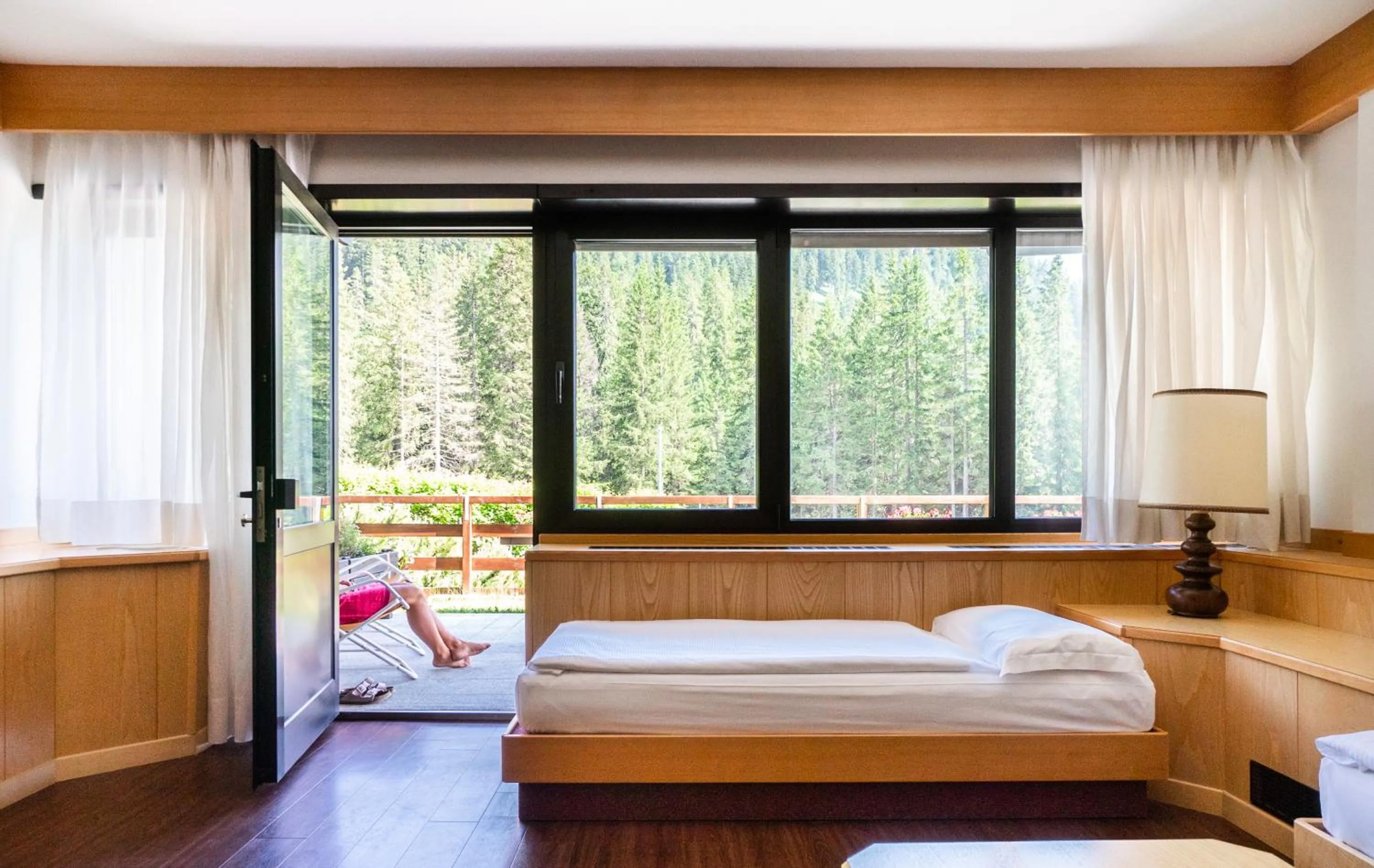 Bed in Ambiez Residencehotel