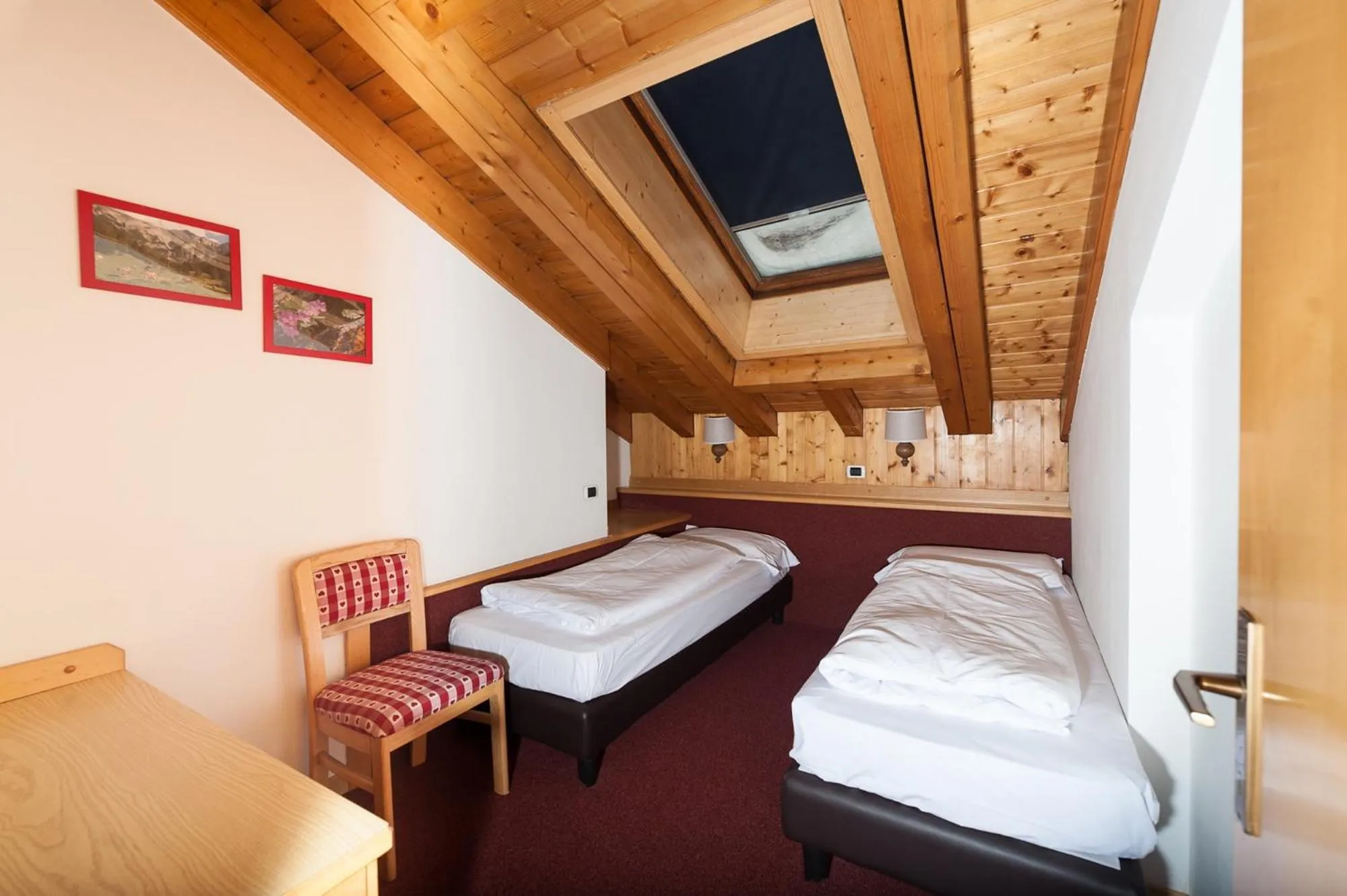 Bed in Ambiez Residencehotel