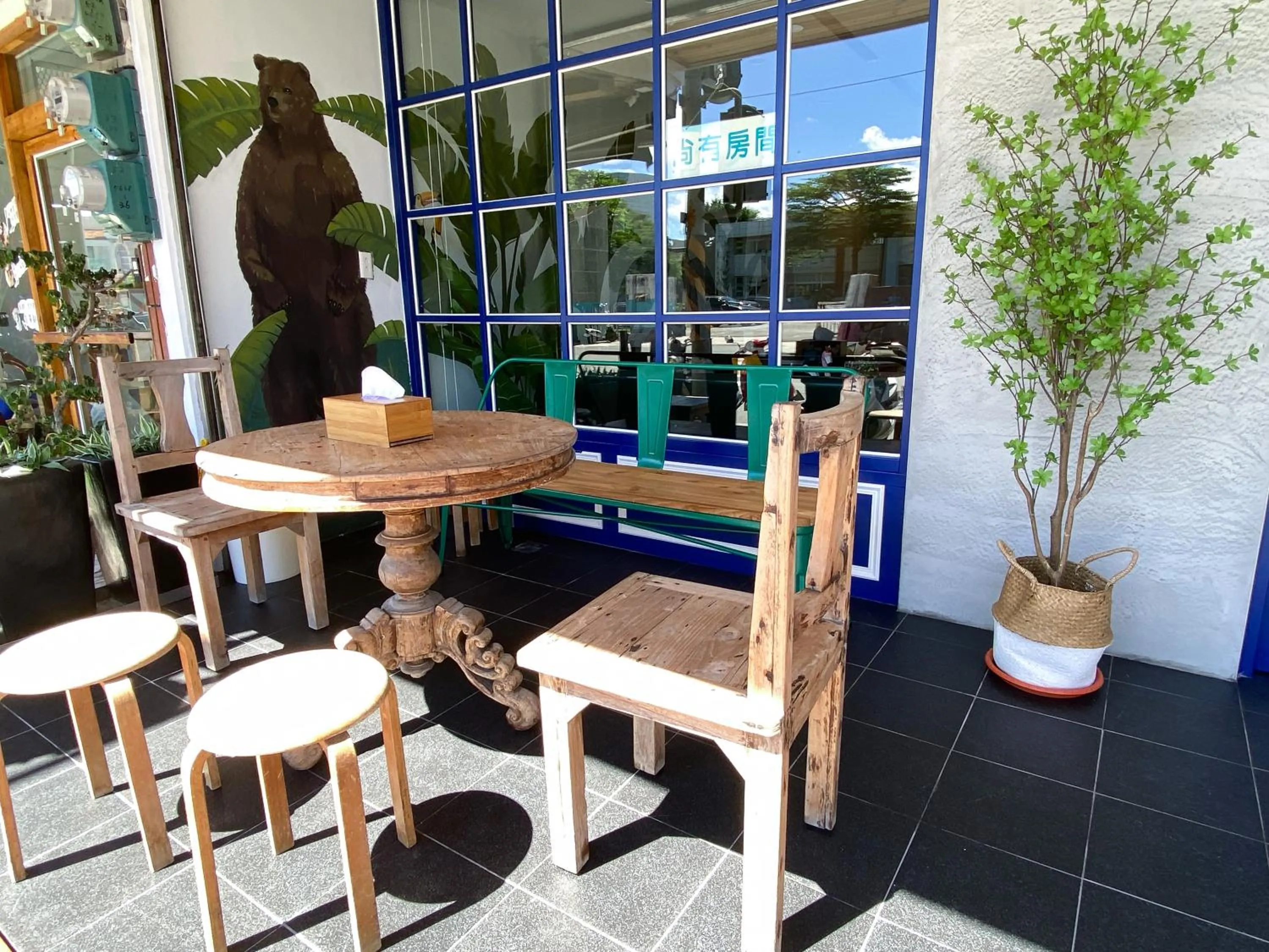 Patio in Kenting Sunhow Inn