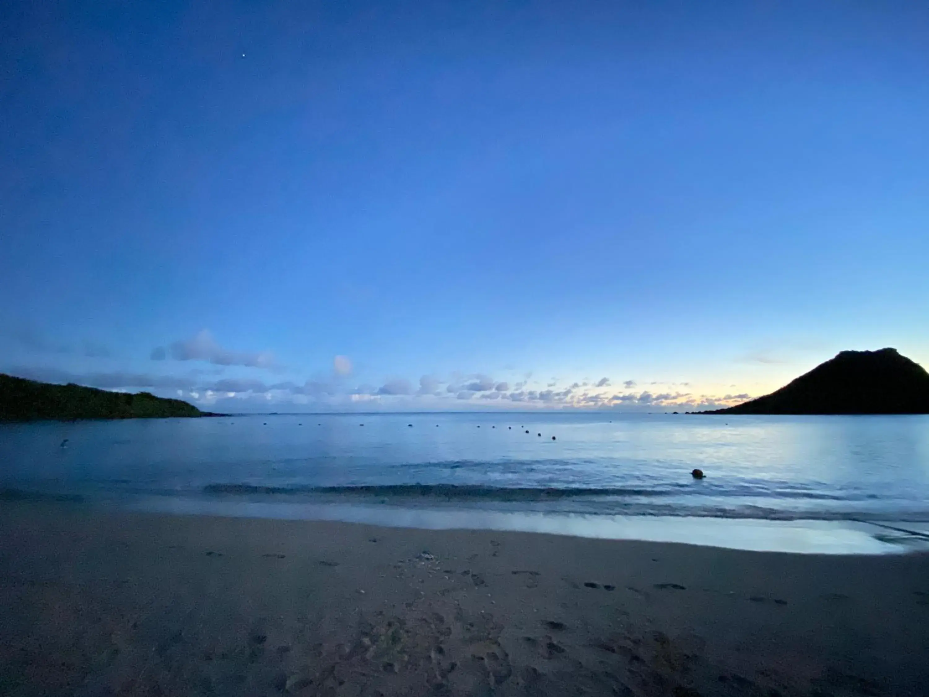 Beach in Kenting Sunhow Inn Beach in Kenting Sunhow Inn