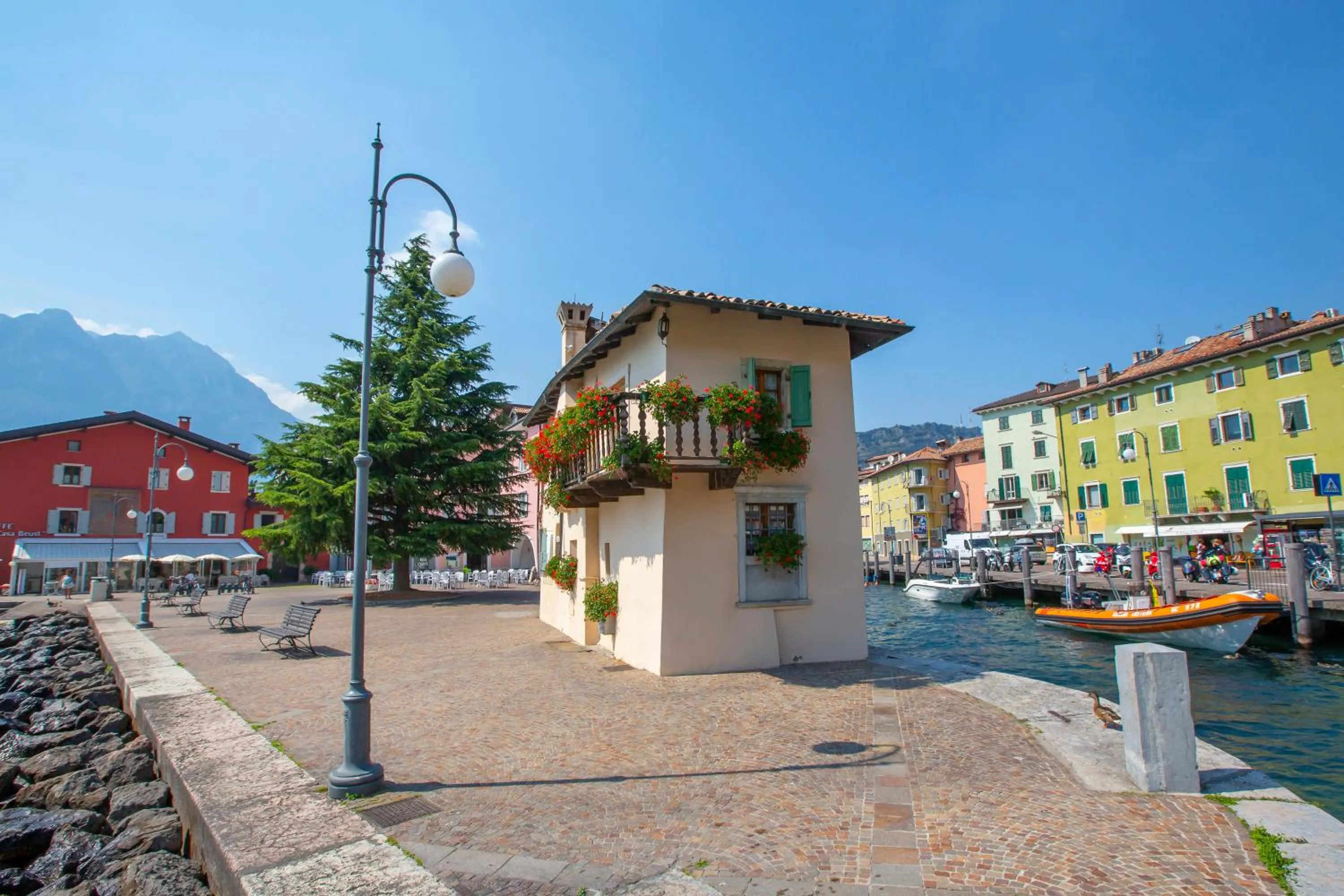 Other in Riva Lago e Spiaggia Apartment - Happy Rentals