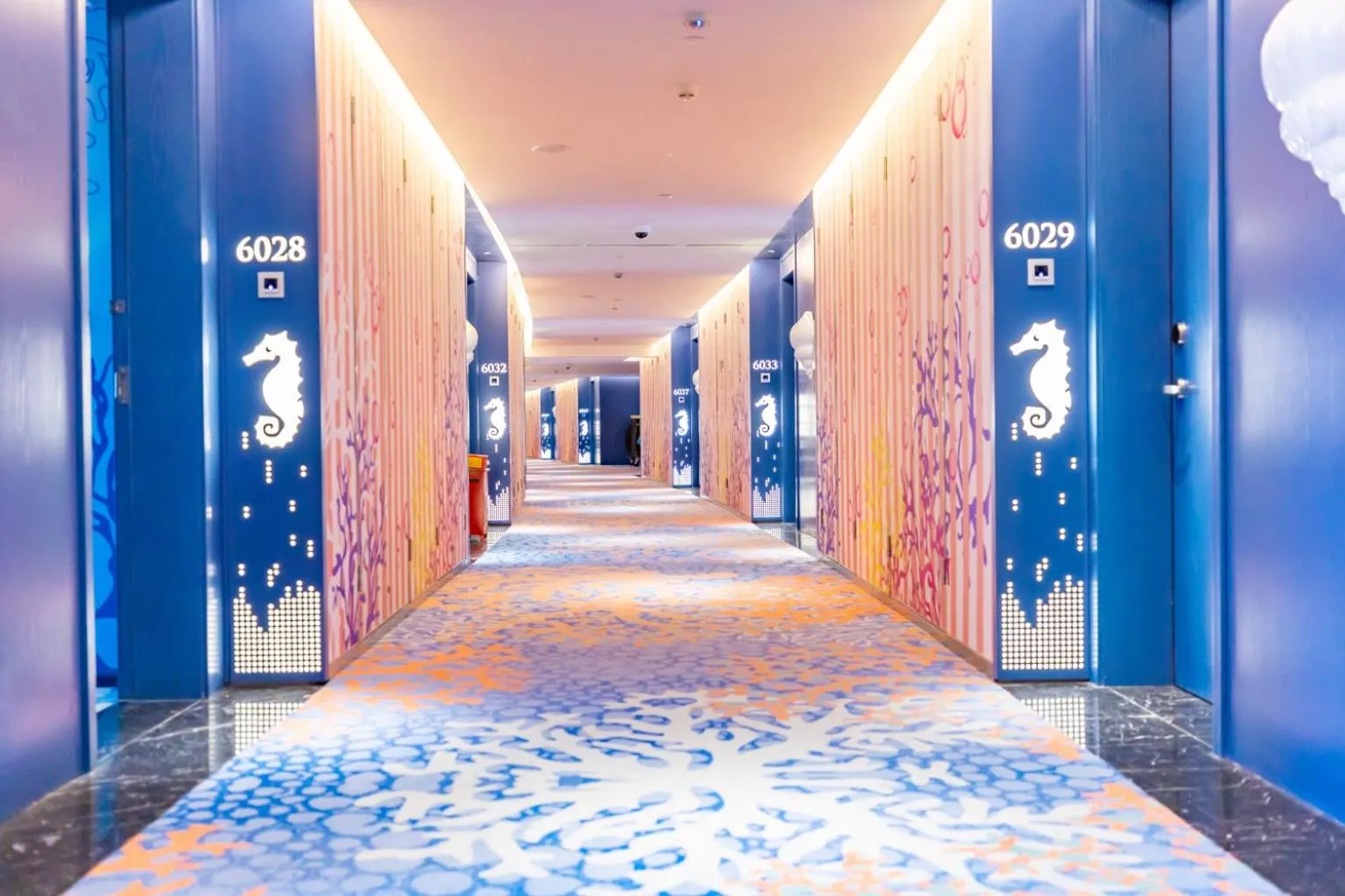 Property building in Shanghai Haichang Ocean Park Resort Hotel