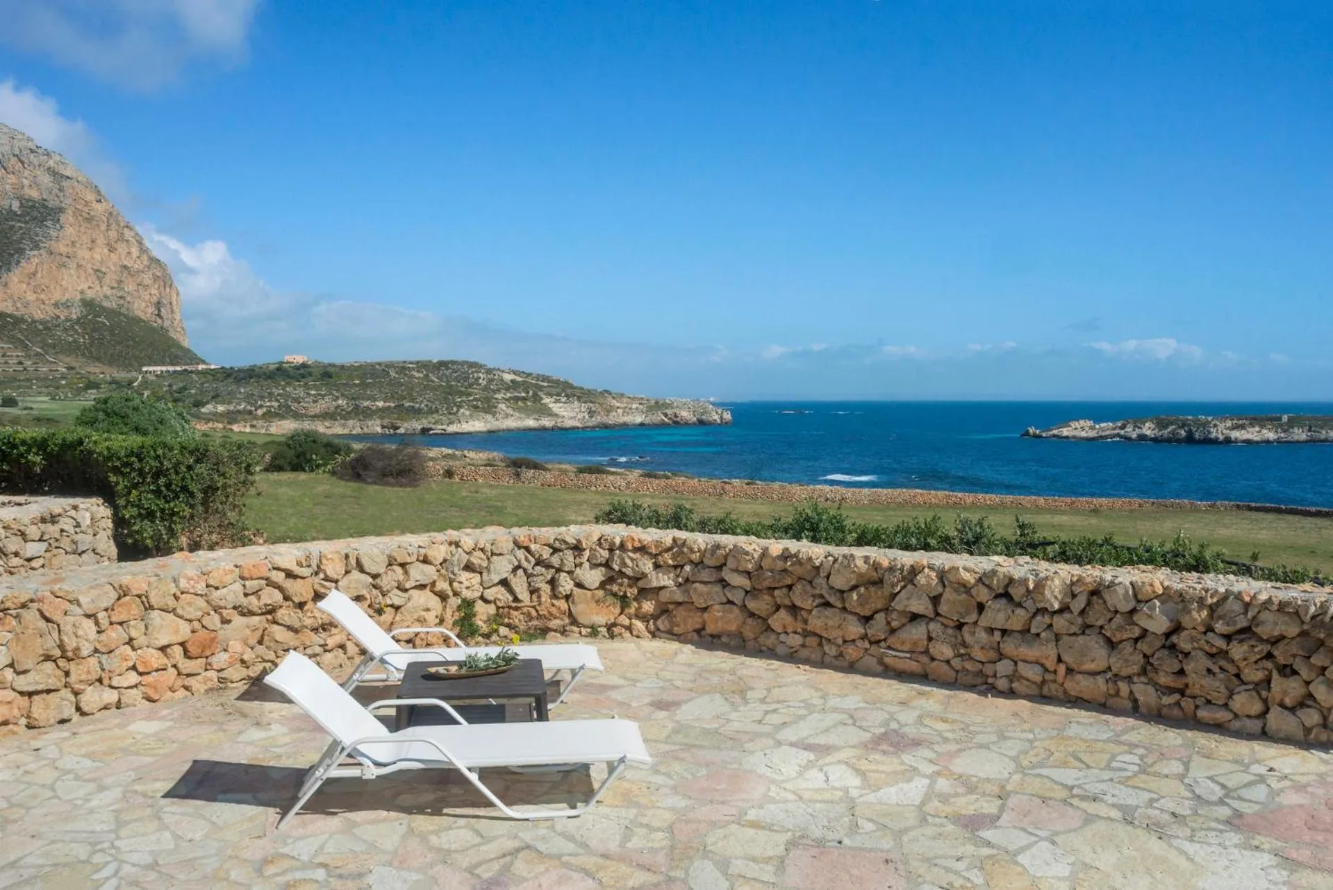 Patio in Villa Pirreca