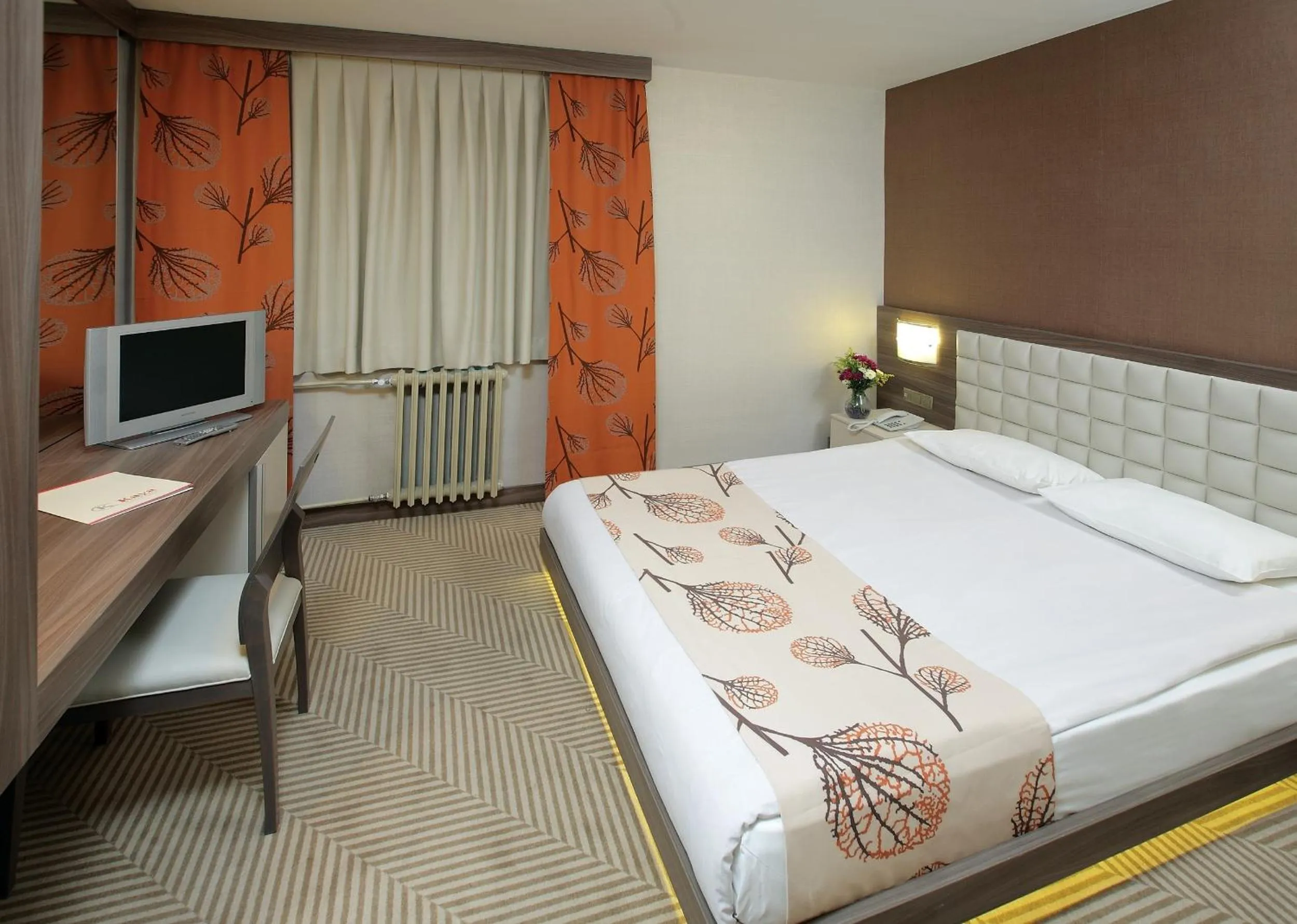 Photo of the whole room, Bed in Dorukkaya Ski & Mountain Resort