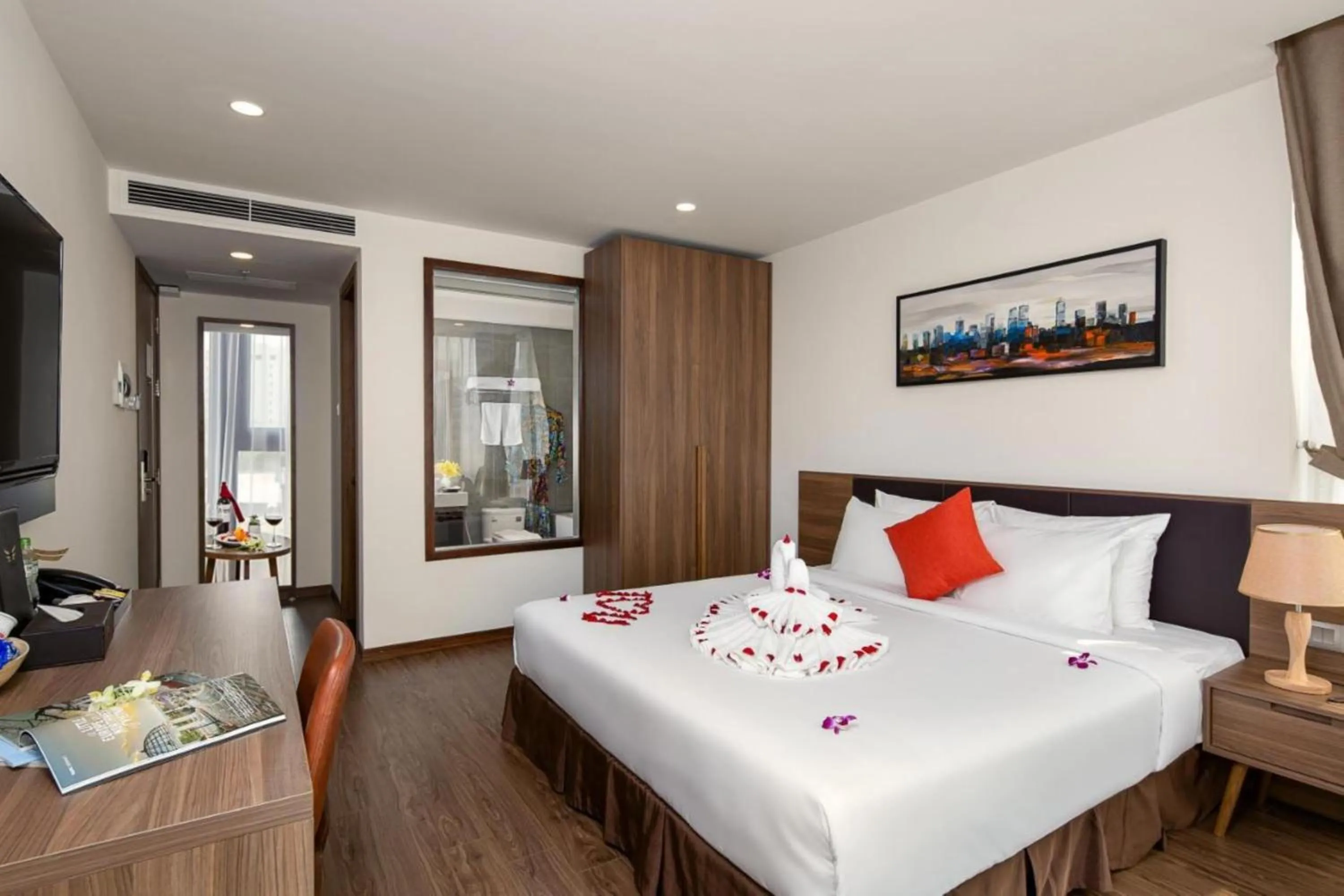 Bed in Amunra Ocean Hotel