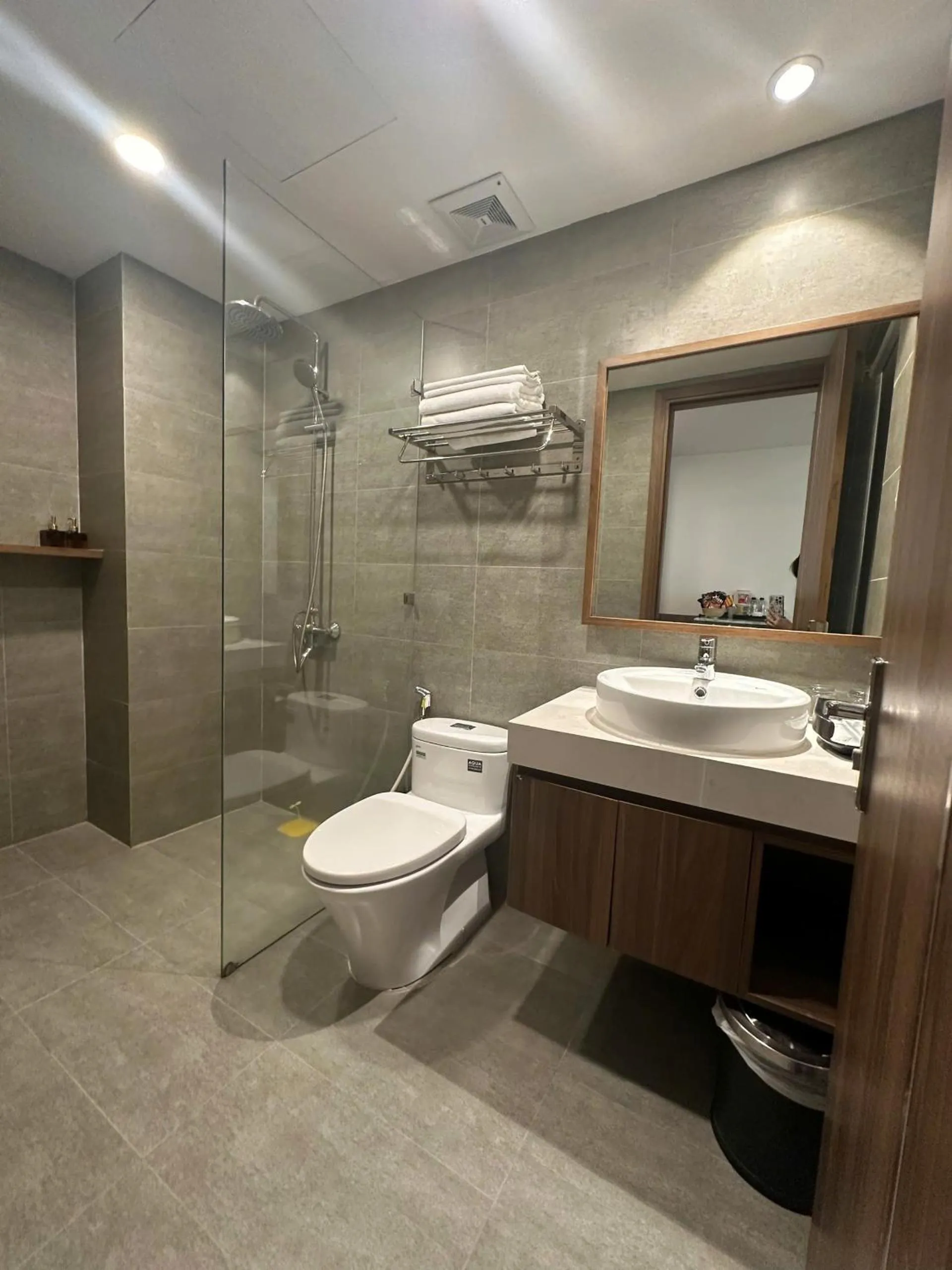 Bathroom in Amunra Ocean Hotel