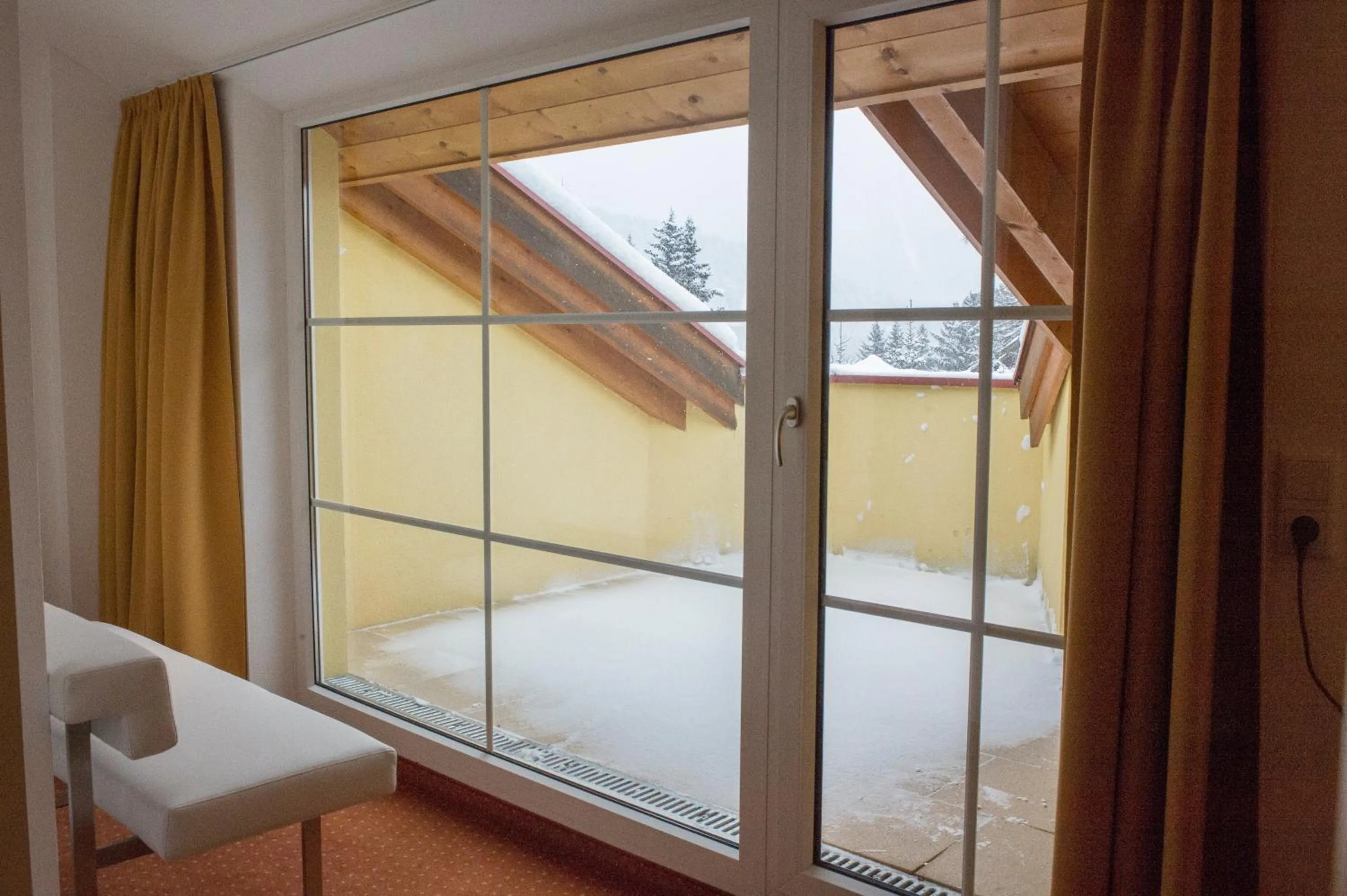 Bed in Haus Elisengrund am Geigenbuehel - chalet privé