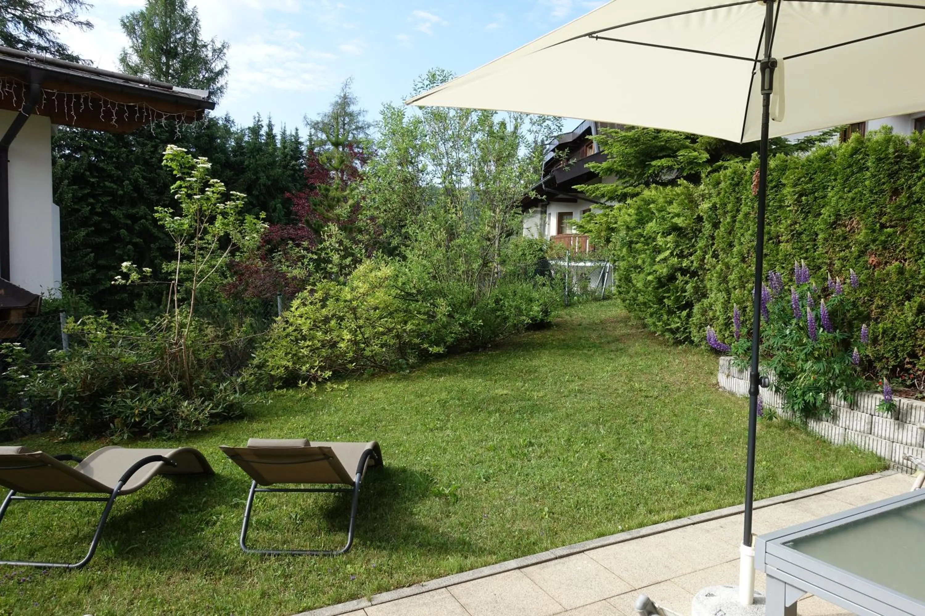 Garden in Haus Elisengrund am Geigenbuehel - chalet privé