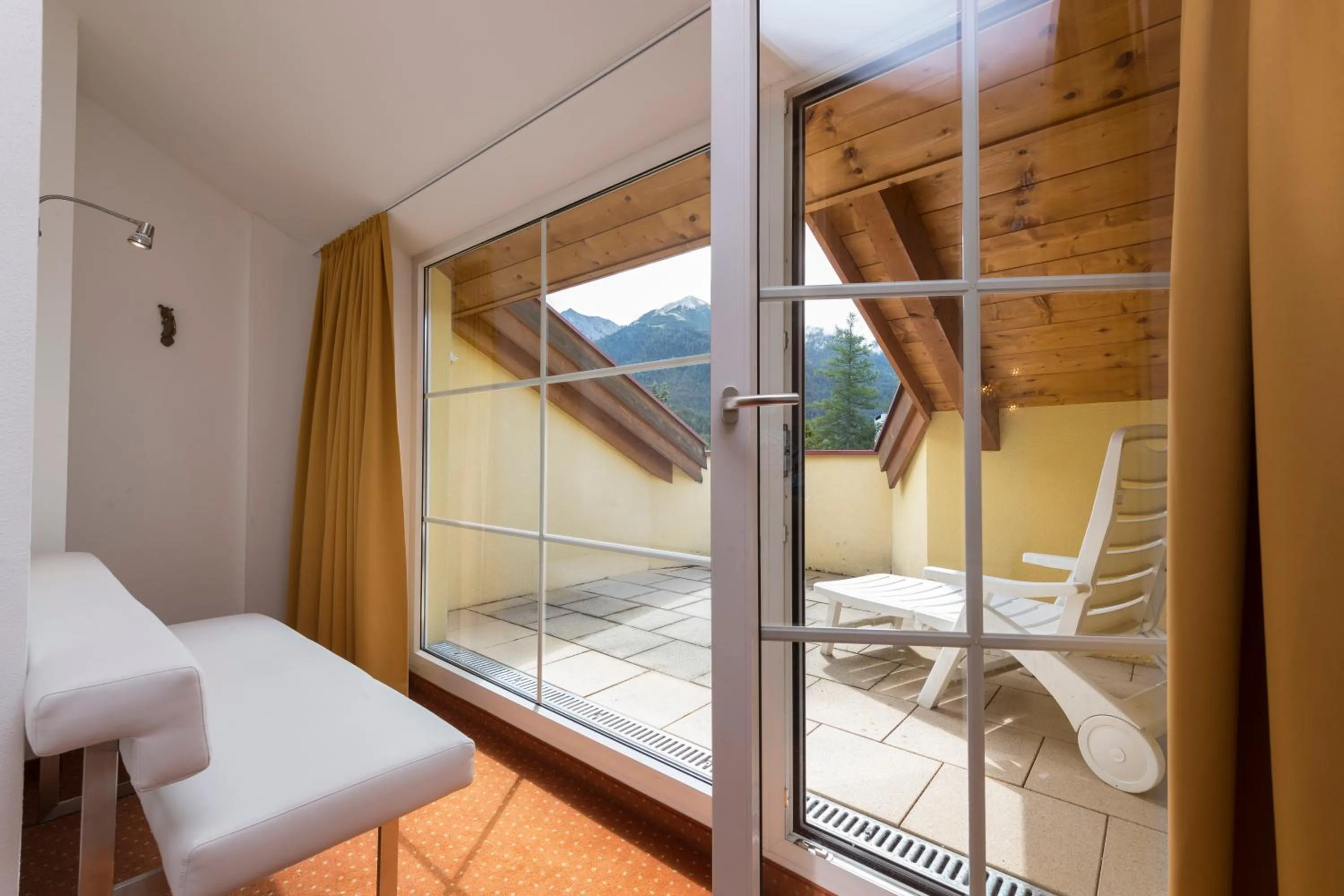 Mountain view in Haus Elisengrund am Geigenbuehel - chalet privé
