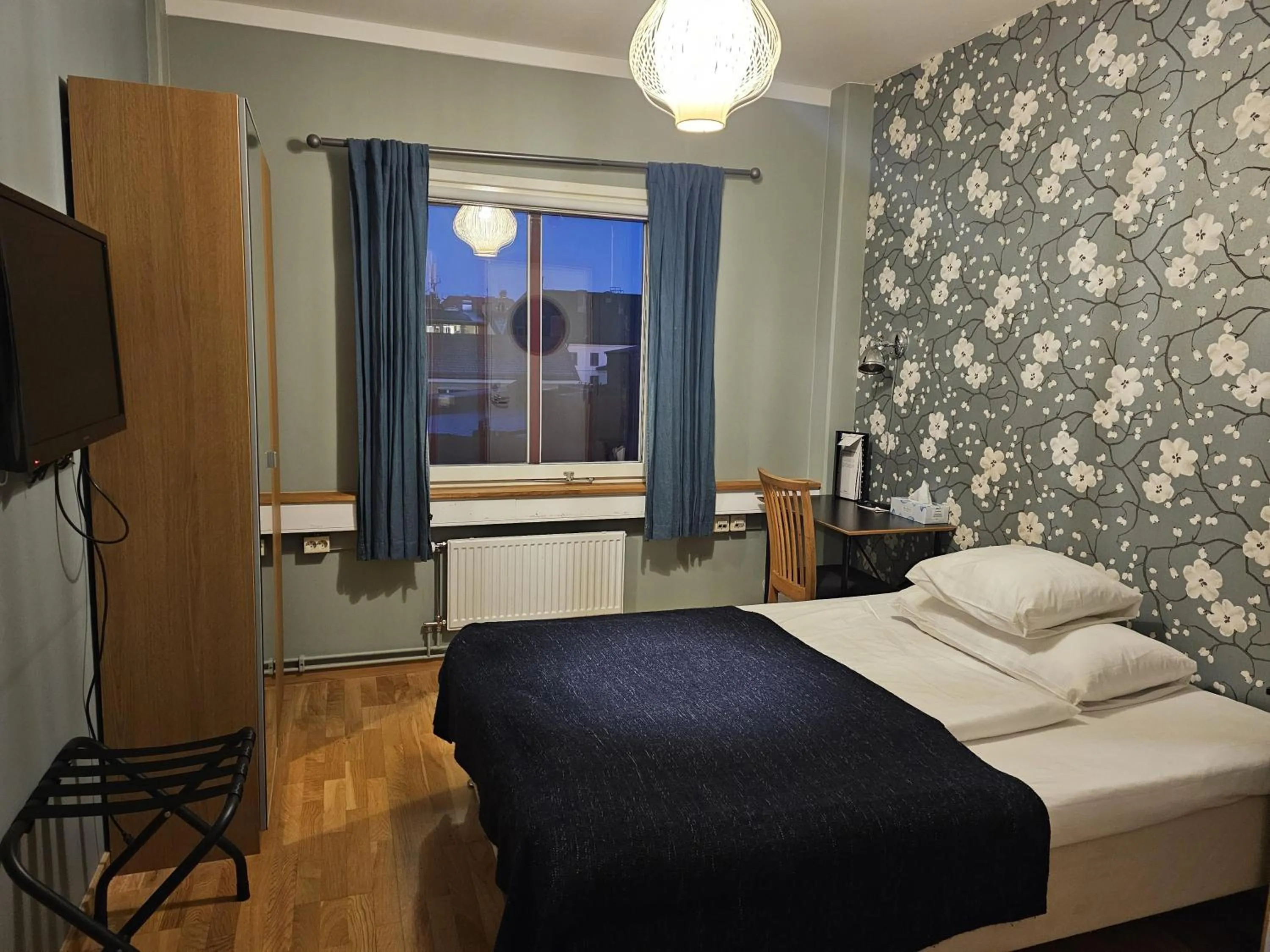 Bedroom, Bed in Best Western Uppsala