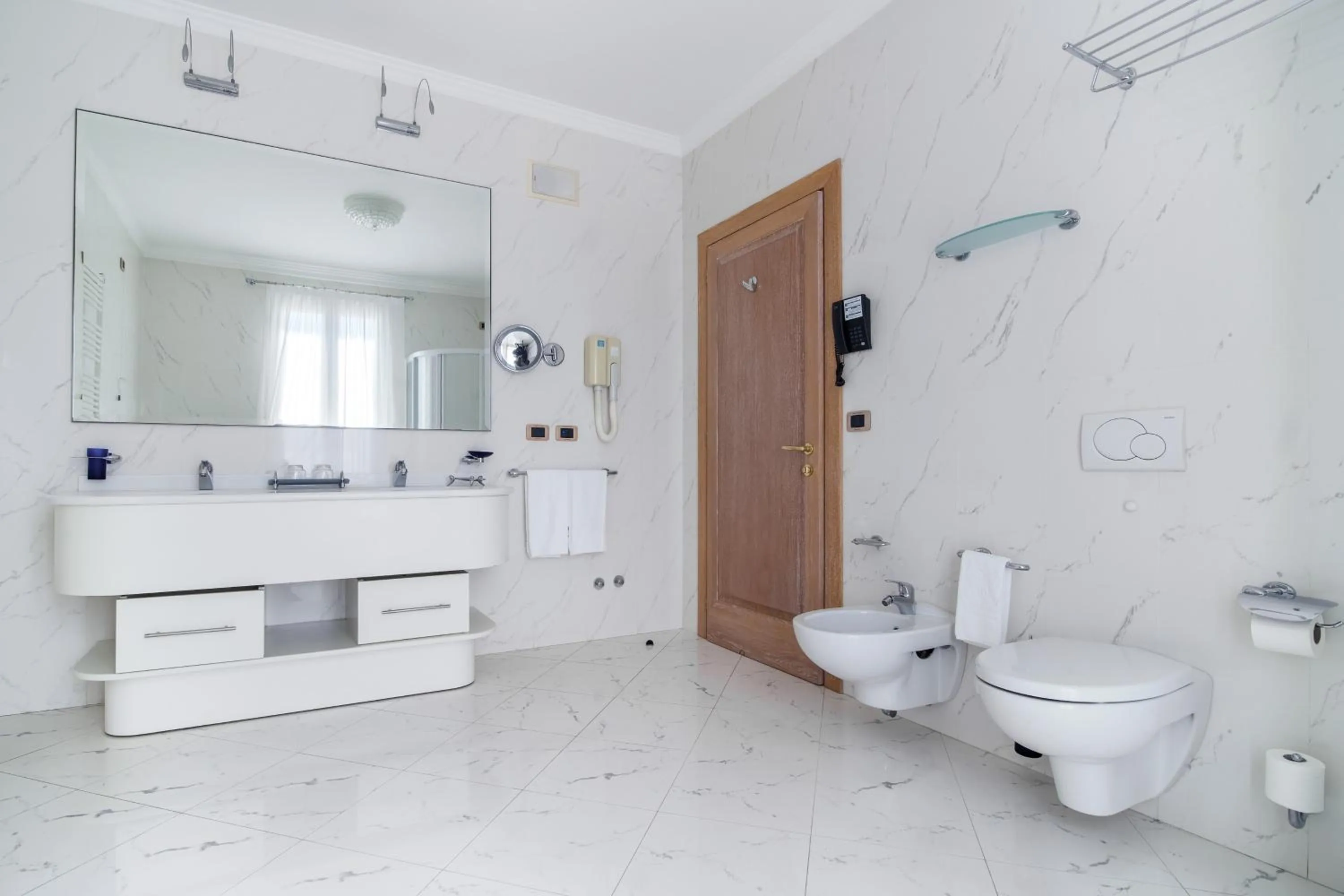 Bathroom in Casa Bianca Al Mare