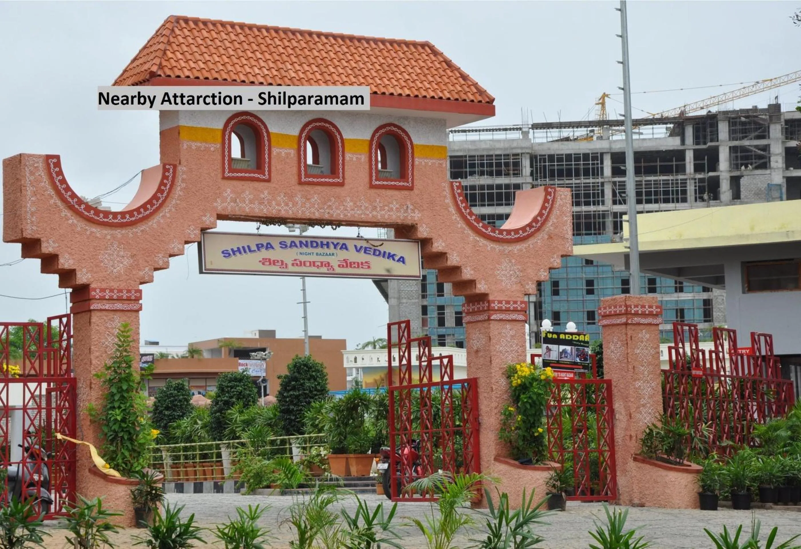 Facade/entrance in Super Hotel O Golden Hive Madhapur Near Shilparamam