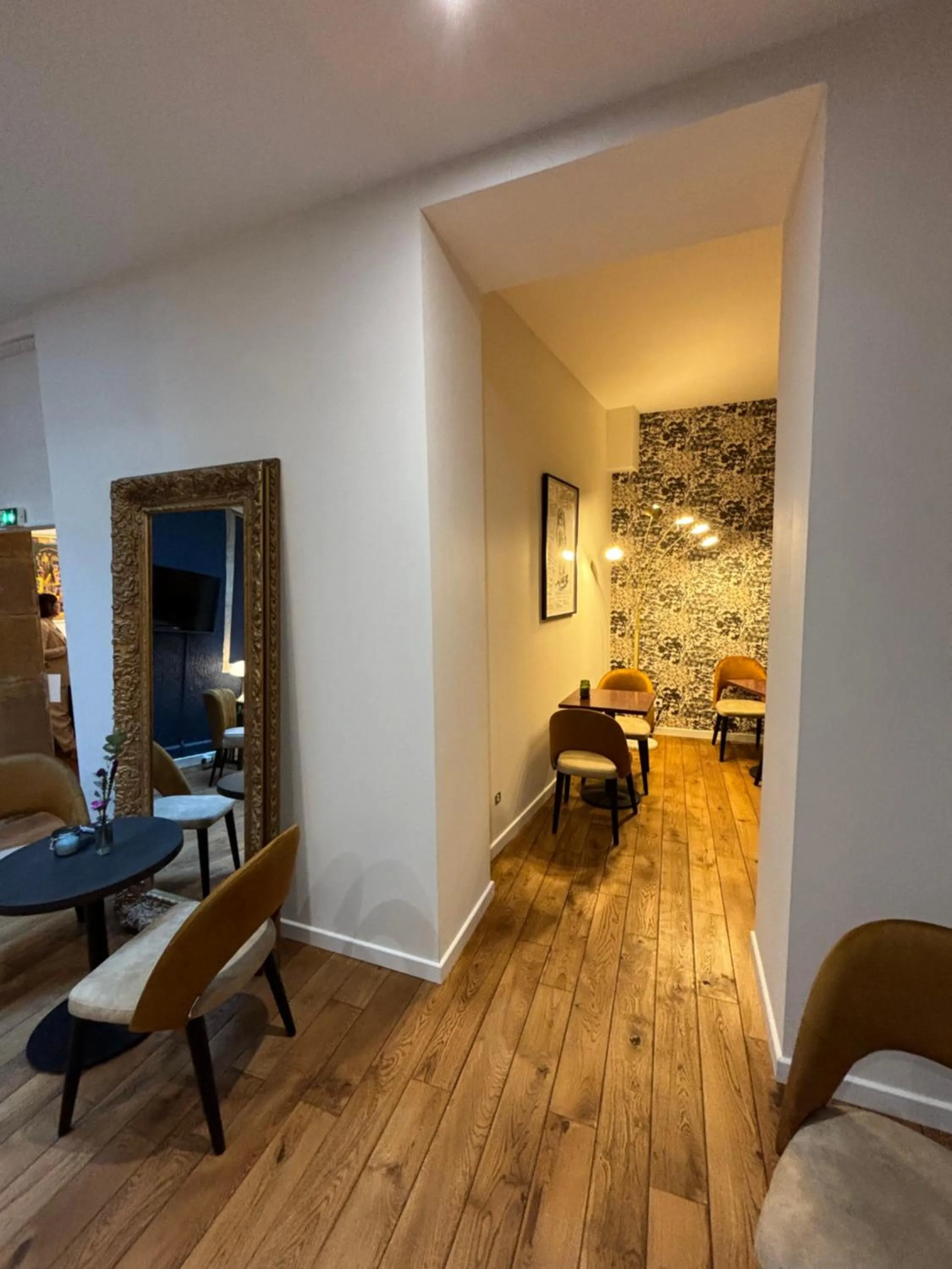 Property building in Hotel Le Jacquemart