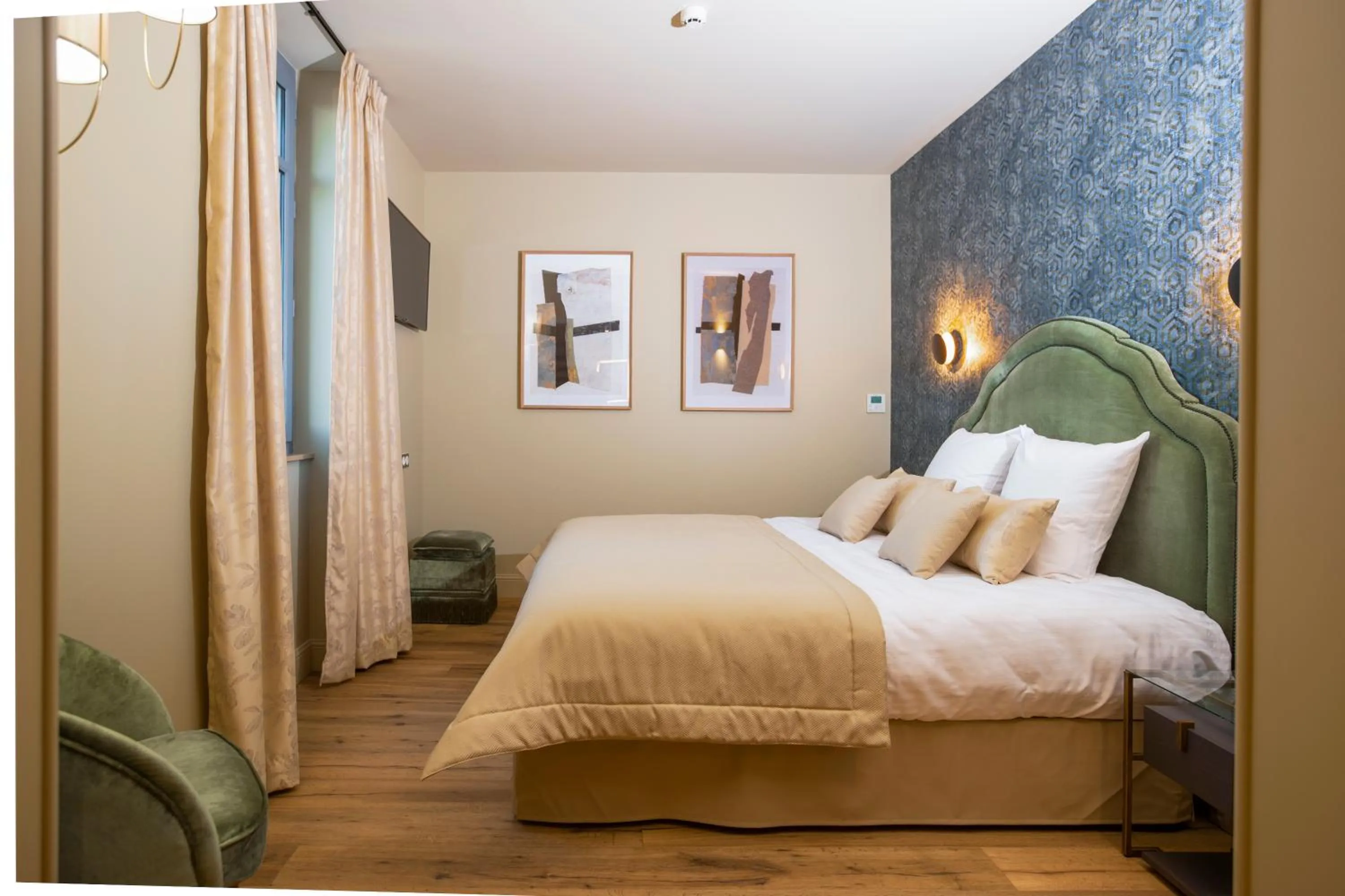 Bed in Hotel Clos Castel Villas Spa