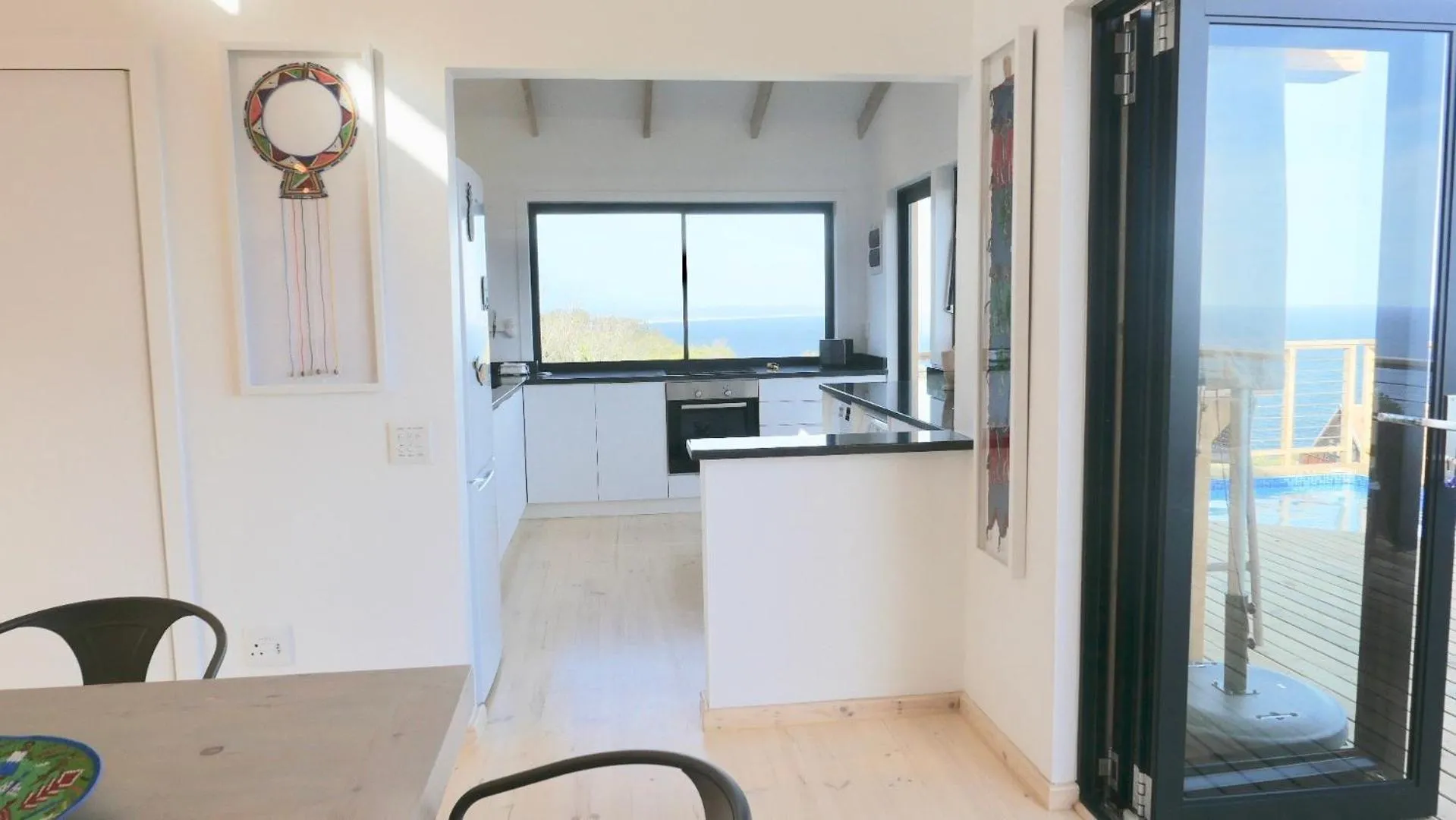 kitchen in Earth Wind and Ocean 33