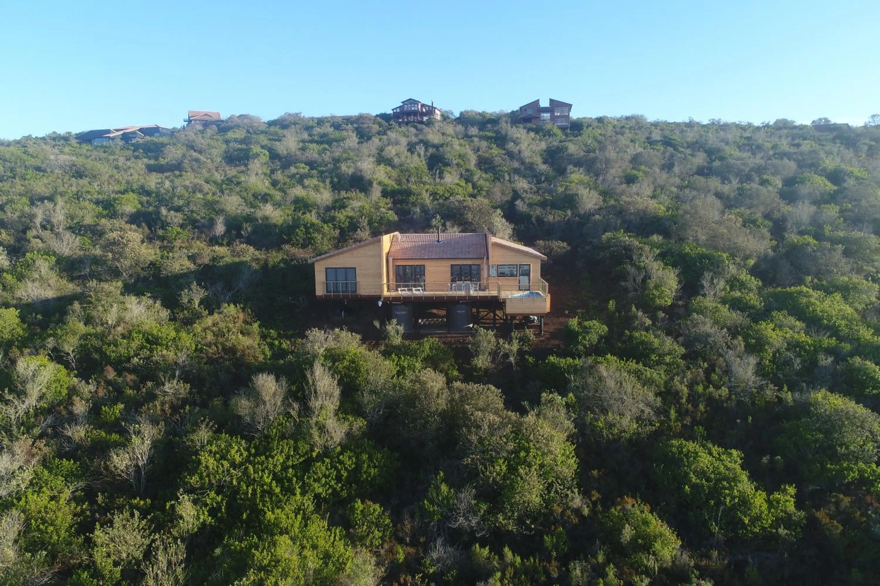 Bird's eye view in Earth Wind and Ocean 33