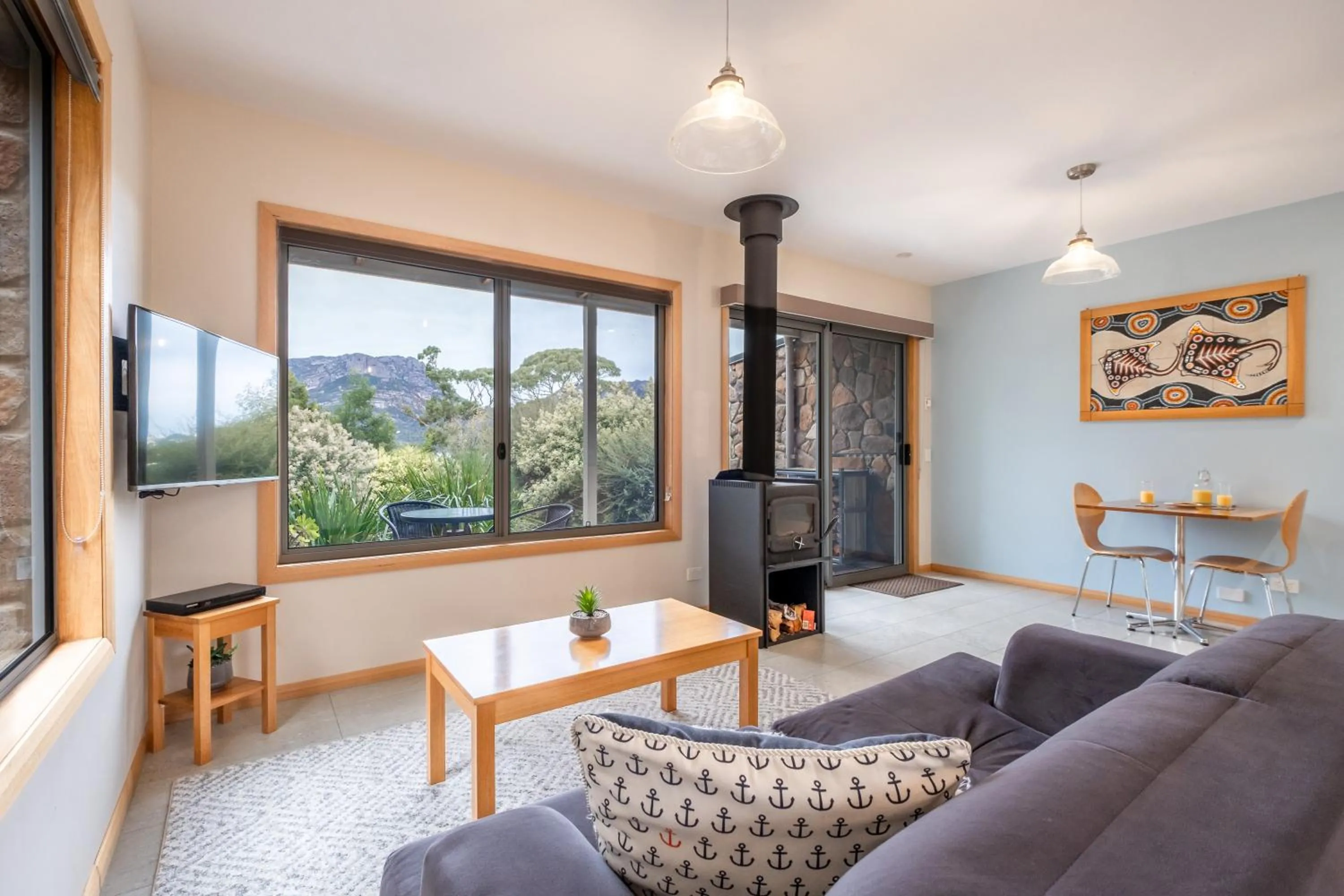 Freycinet Stone Studio 6 - Mica