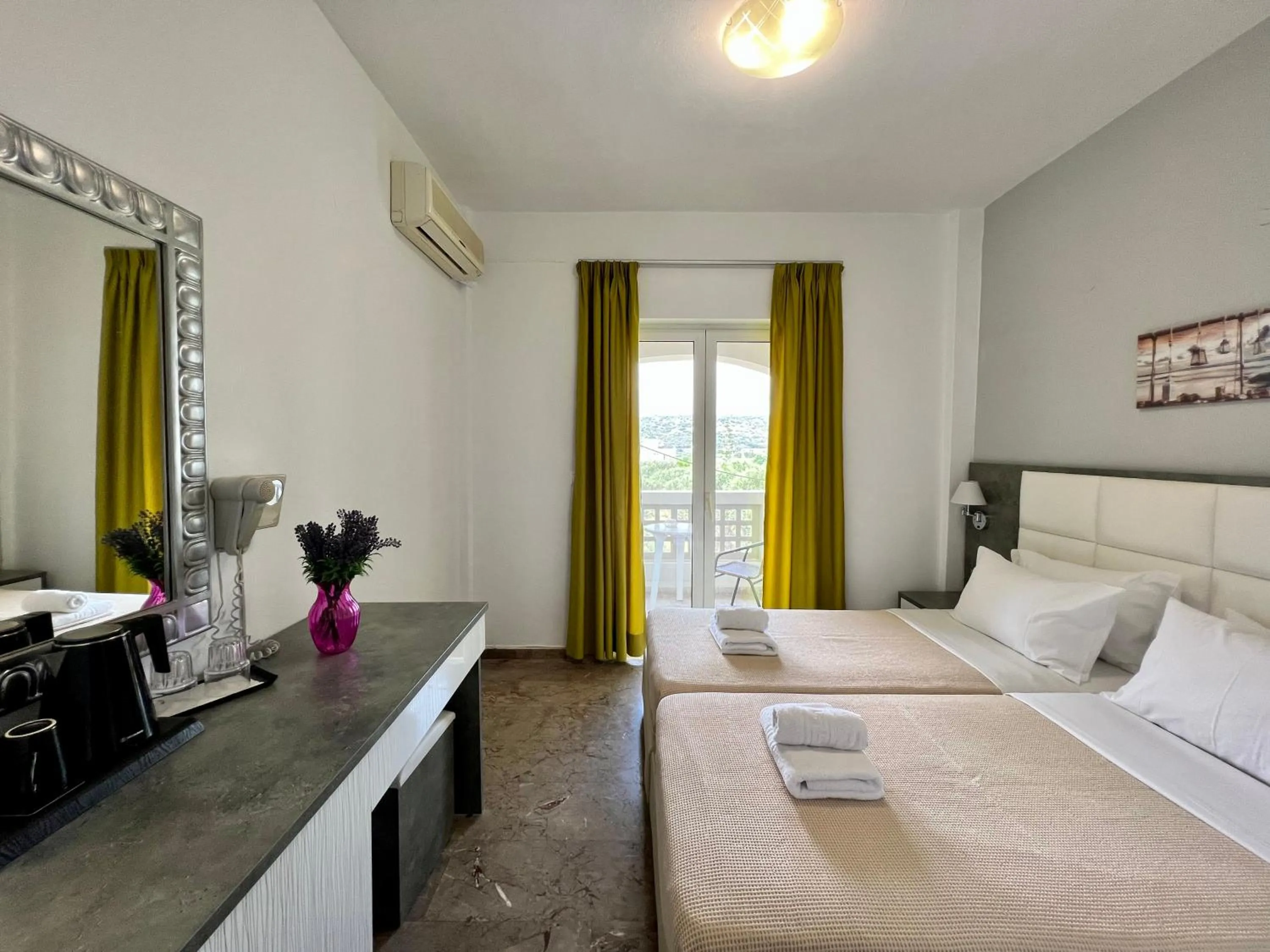 Bed in Maria Hotel Sisi