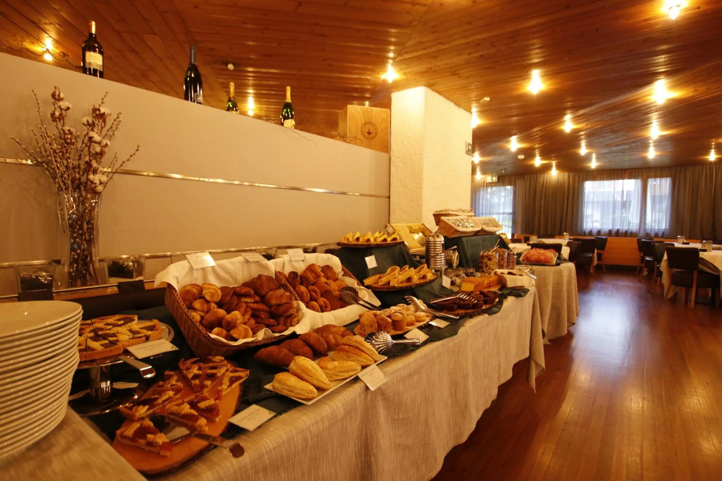 Buffet breakfast in Style Hotel Grifone