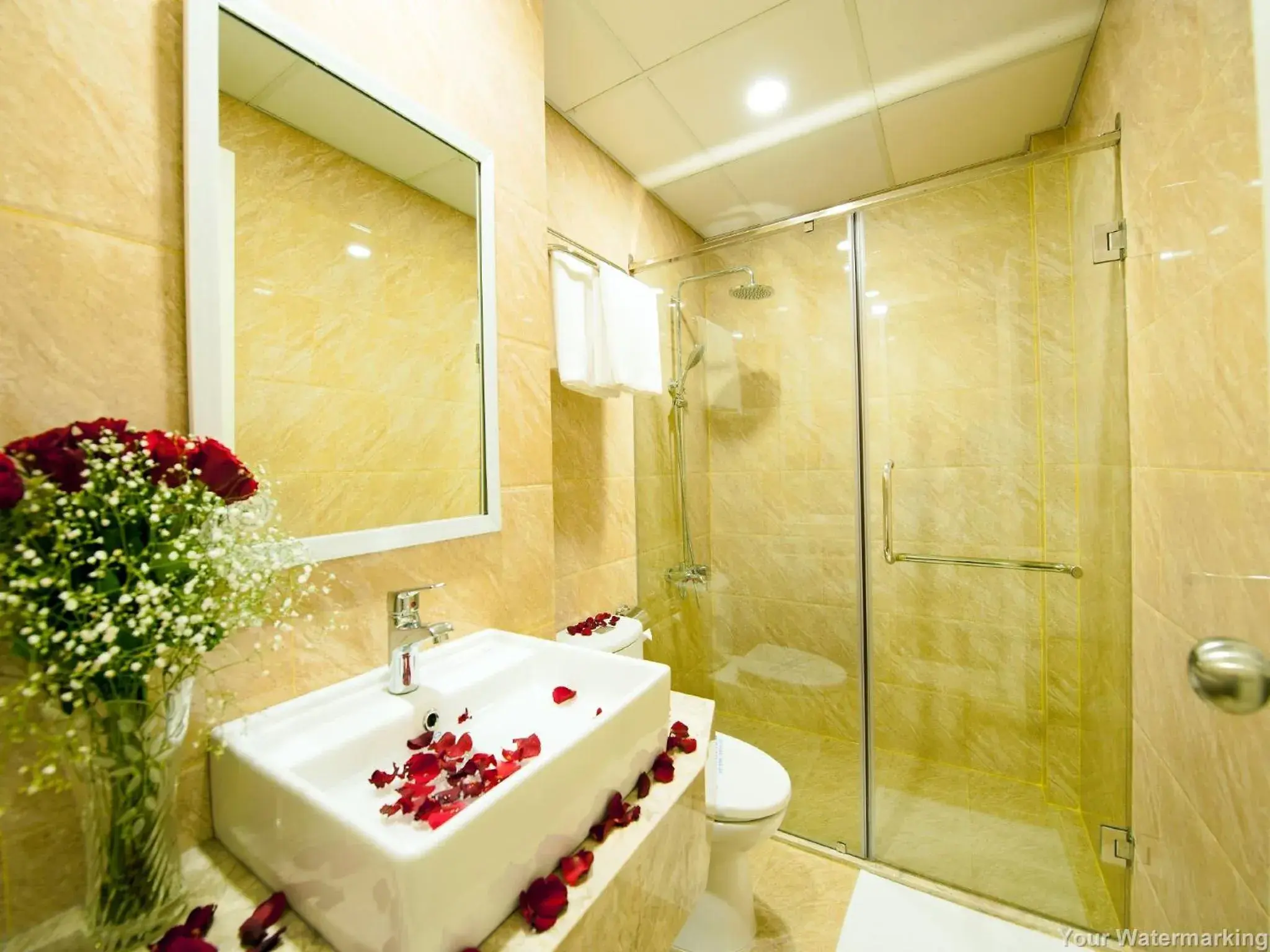 Family Room with Balcony in ACE Hotel - Bến Thành Family Room with Balcony in ACE Hotel - Bến Thành