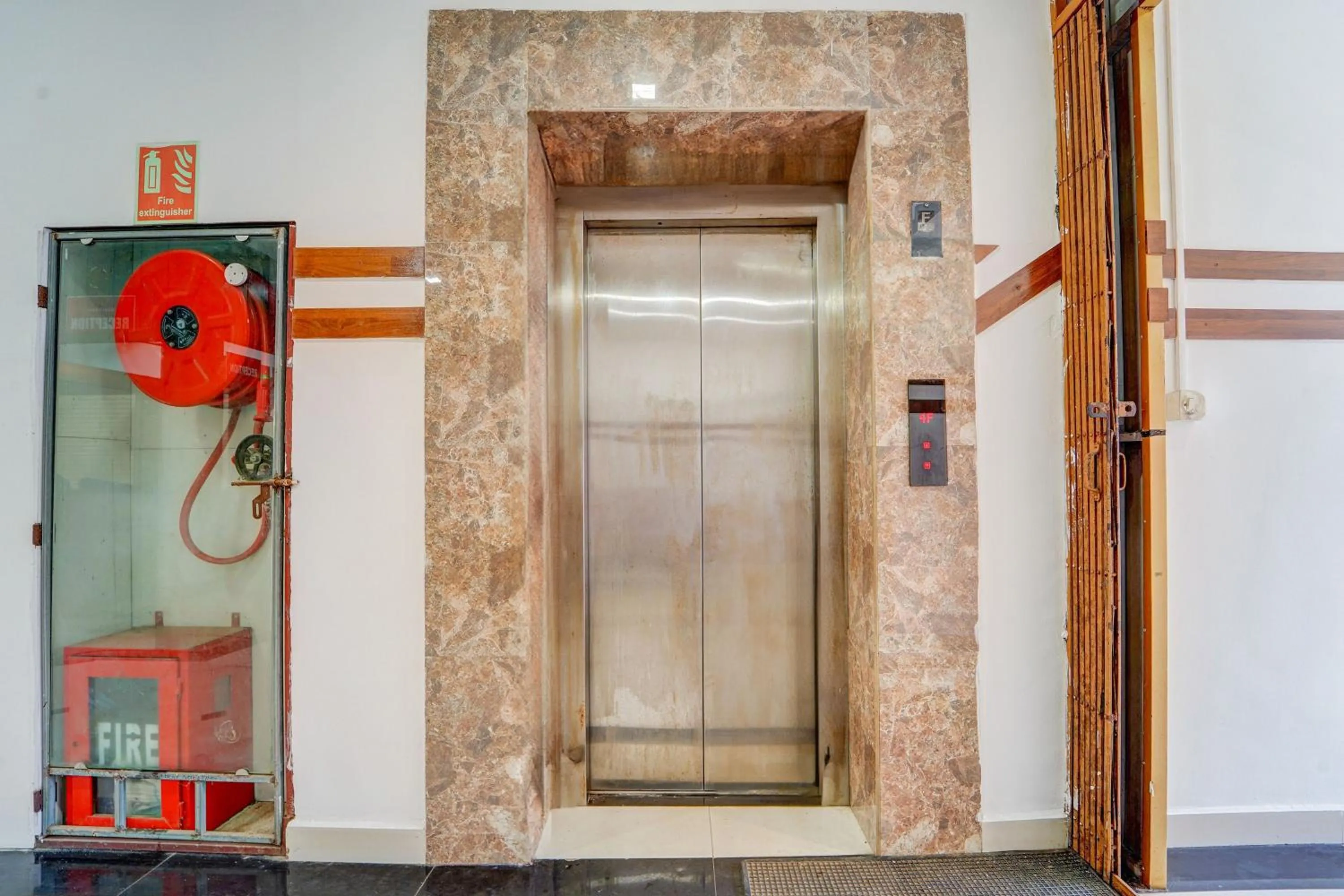 Lobby or reception in Hotel O Kottayam Near Caritas Hospital