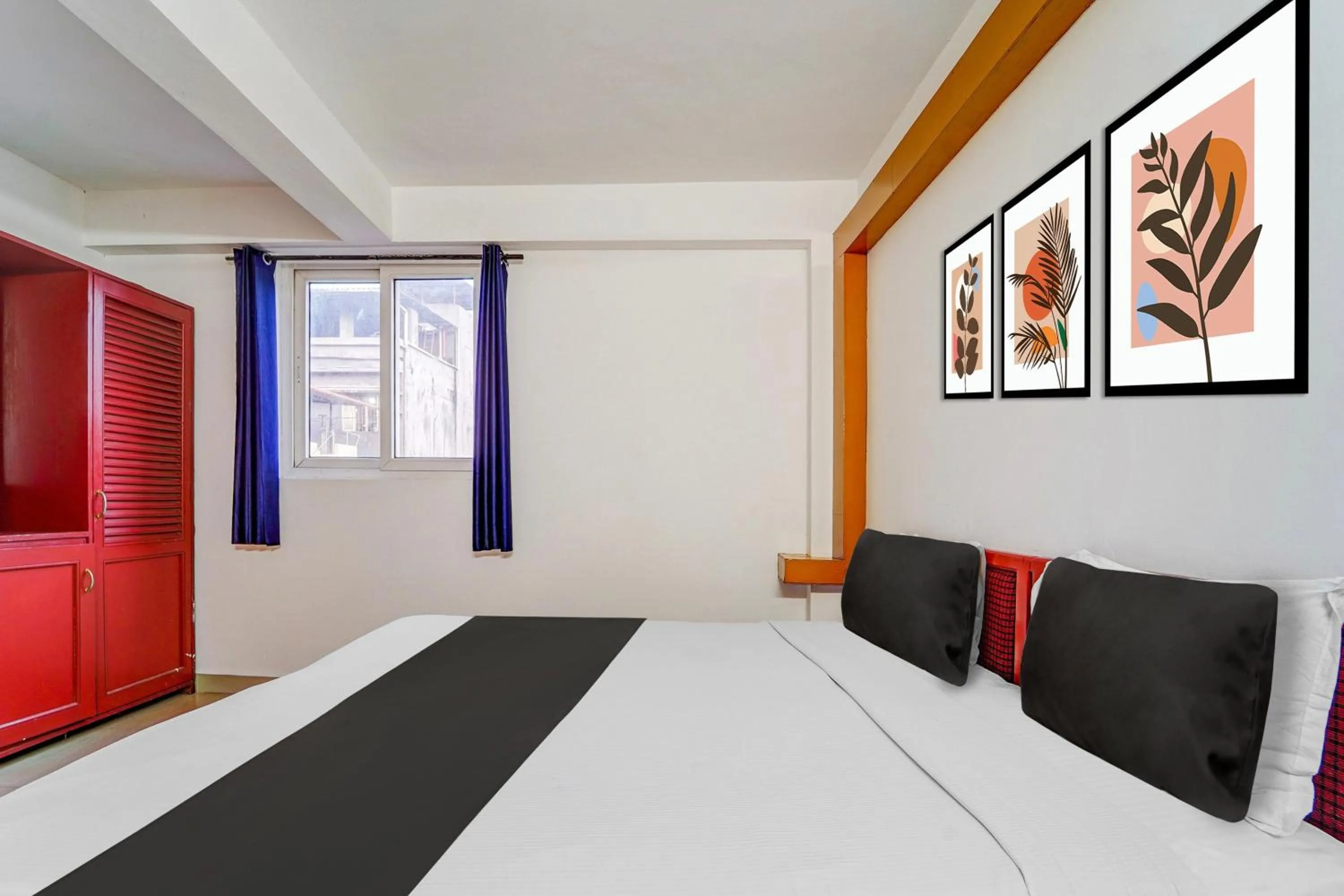 Bedroom, Bed in Hotel O Kottayam Near Caritas Hospital