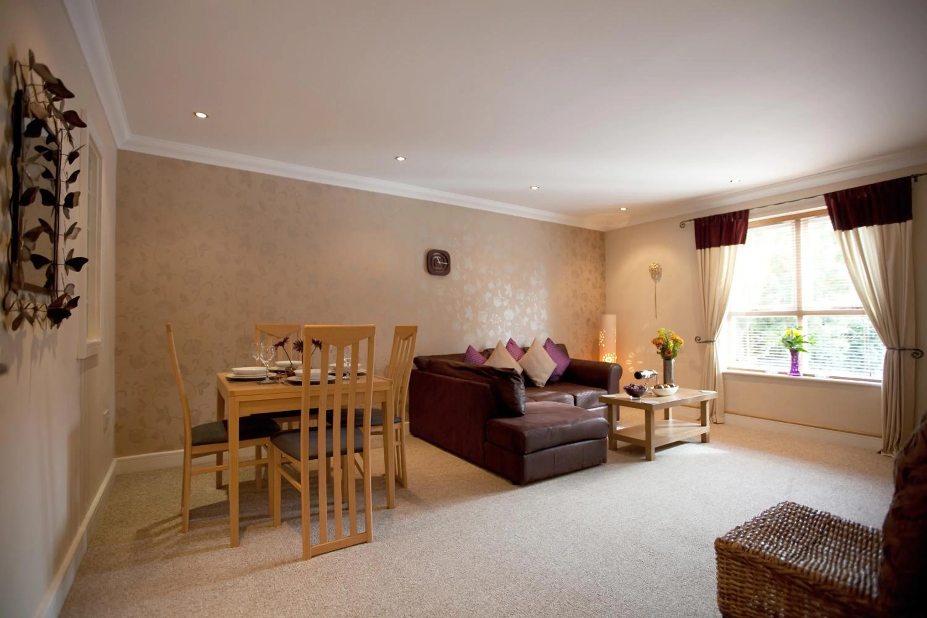 Living room in Riverbank View Three Bedroom Apartment with Free Parking