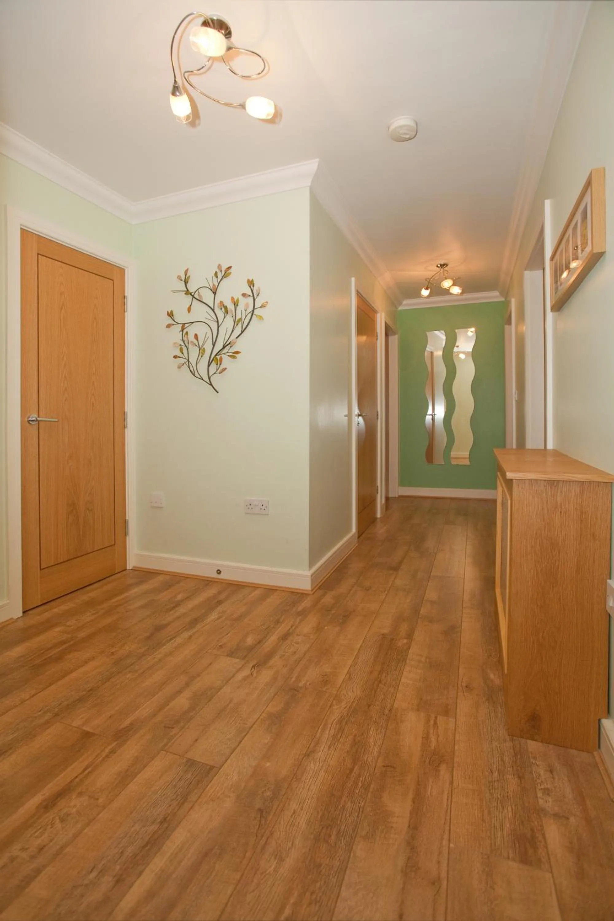 Lobby or reception in Riverbank View Three Bedroom Apartment with Free Parking