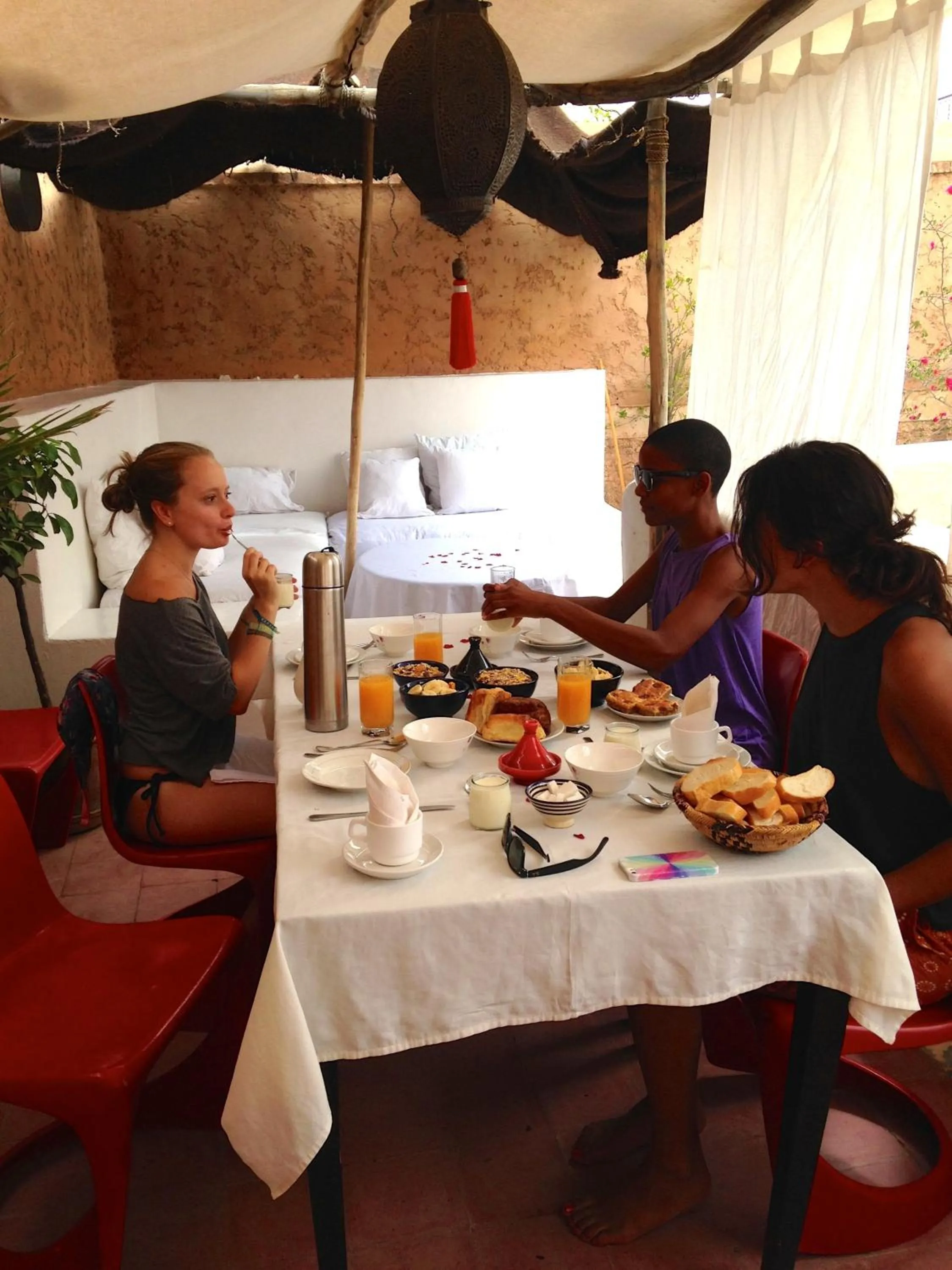 Day in Riad Tizwa Marrakech