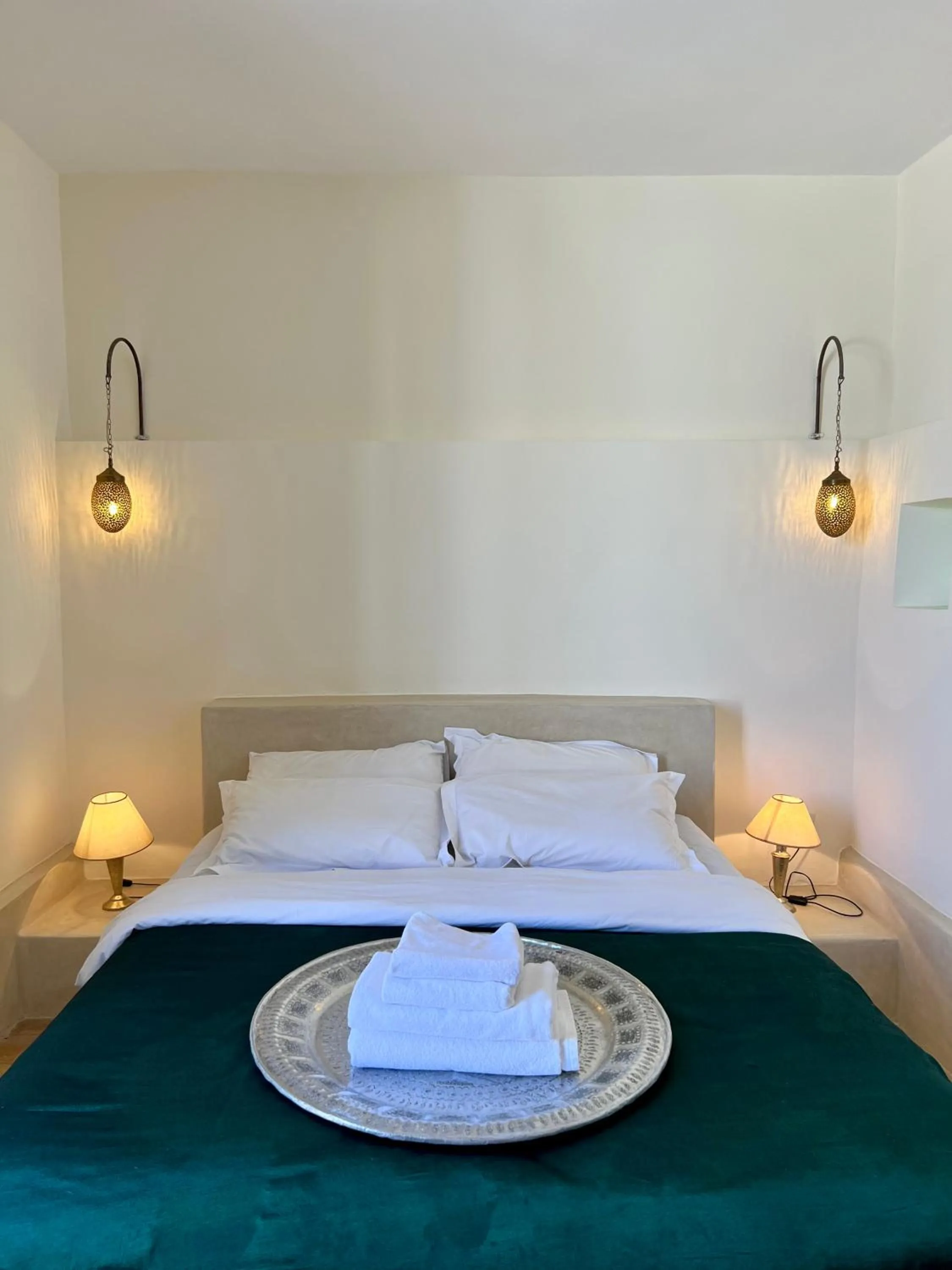 Bed in Riad Tizwa Marrakech