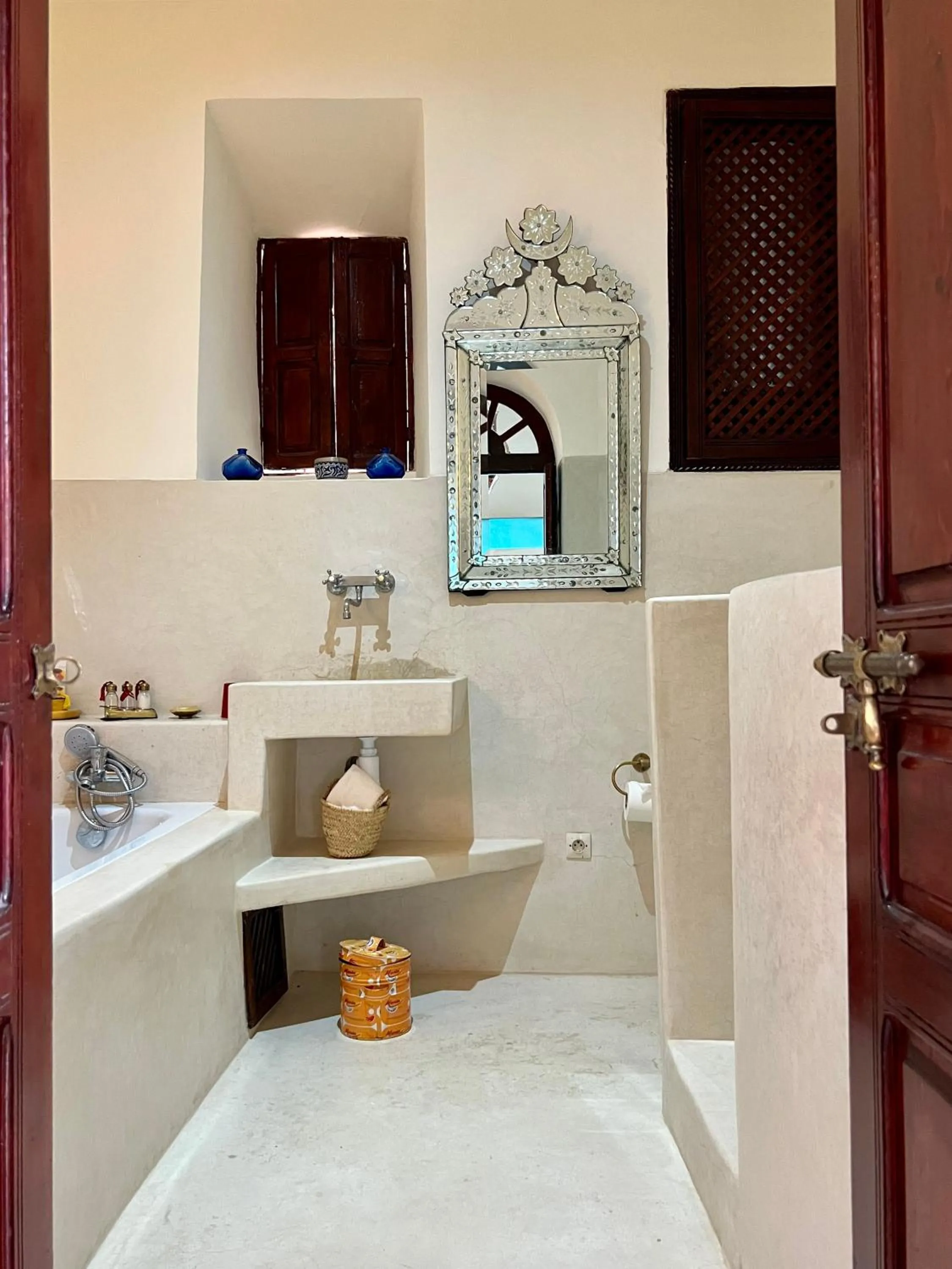 Bathroom in Riad Tizwa Marrakech