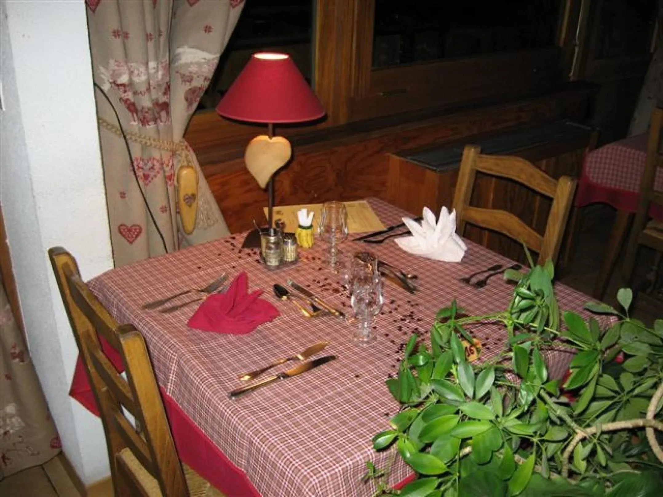 Restaurant/places to eat in Hotel Le Ferraillon