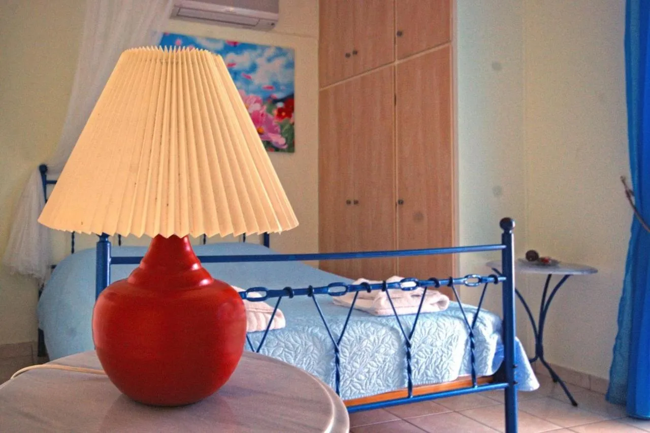 Bed in Villa Dolphins