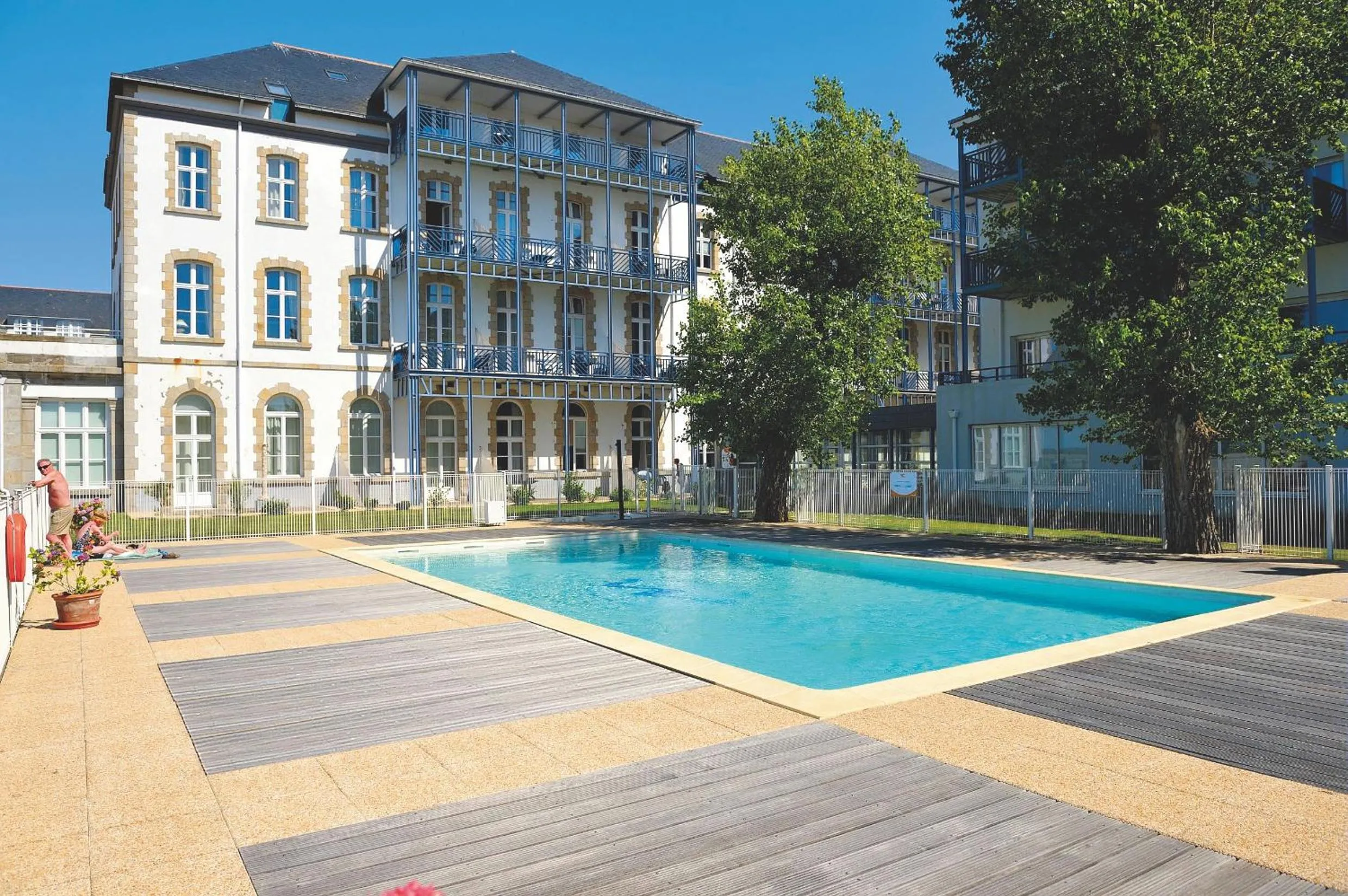 Facade/entrance in Residence Saint Goustan - maeva Home