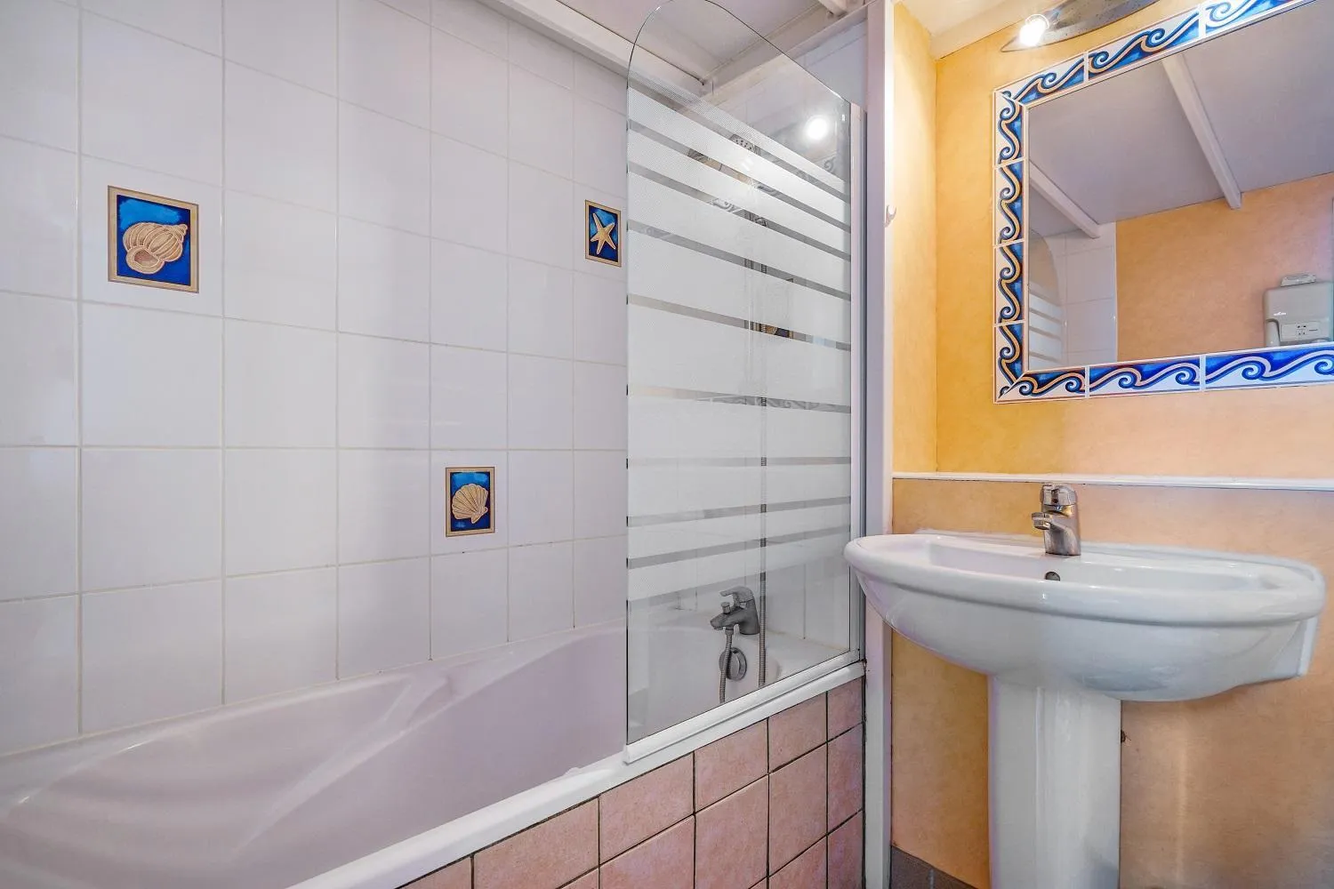 Shower in Residence Saint Goustan - maeva Home