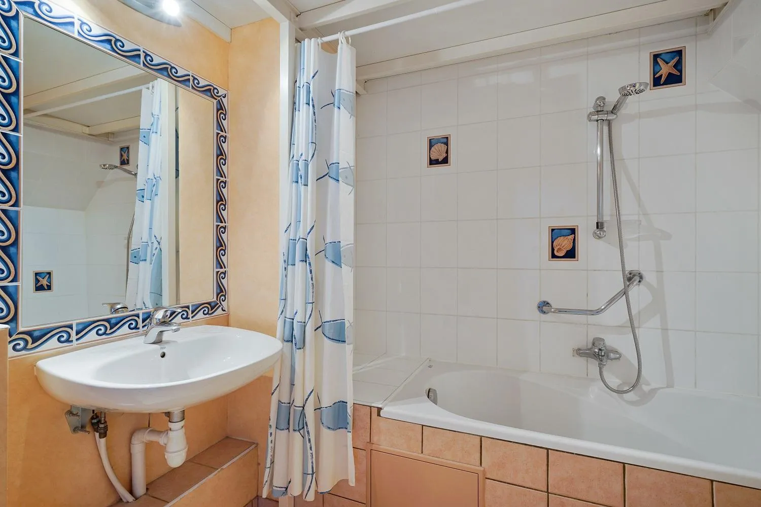 Shower in Residence Saint Goustan - maeva Home