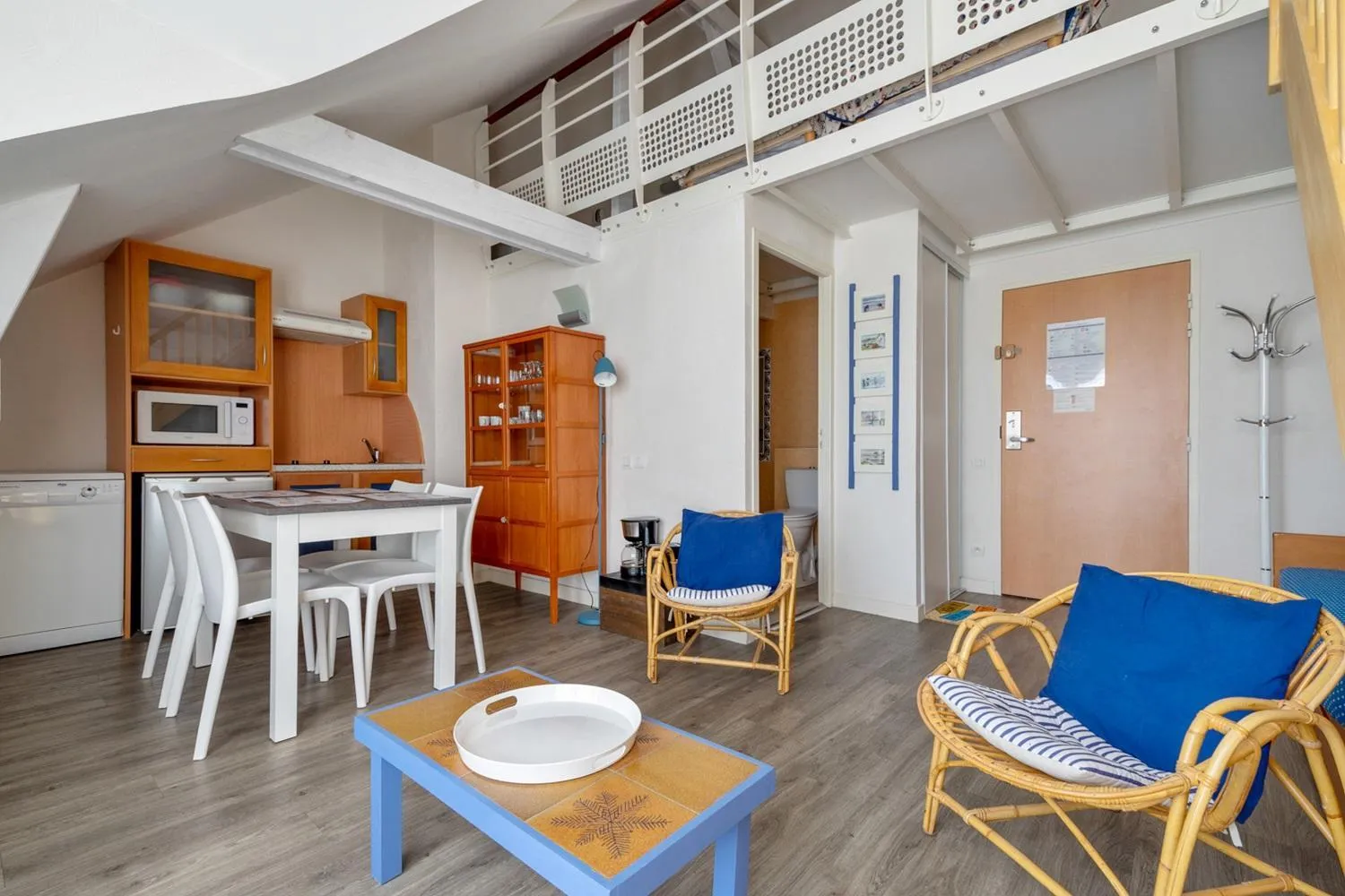 Kitchen or kitchenette in Residence Saint Goustan - maeva Home