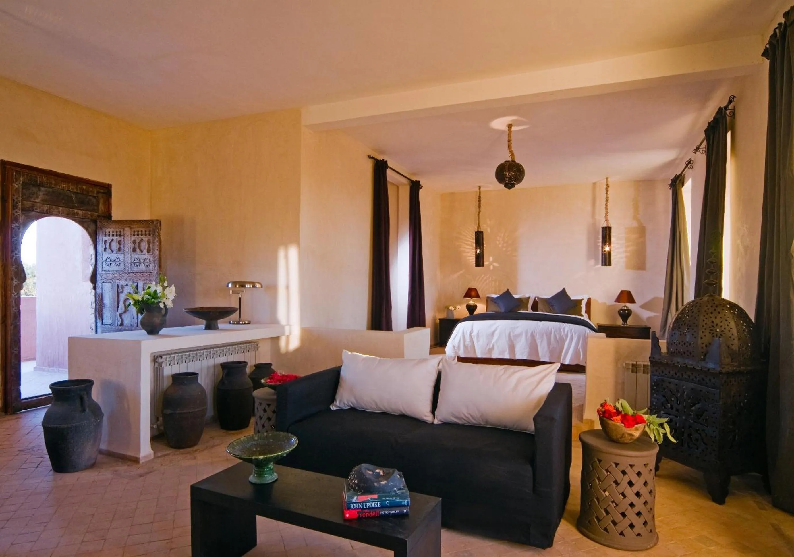 Balcony/Terrace, Bed in The Capaldi Hotel, Restaurant & Spa