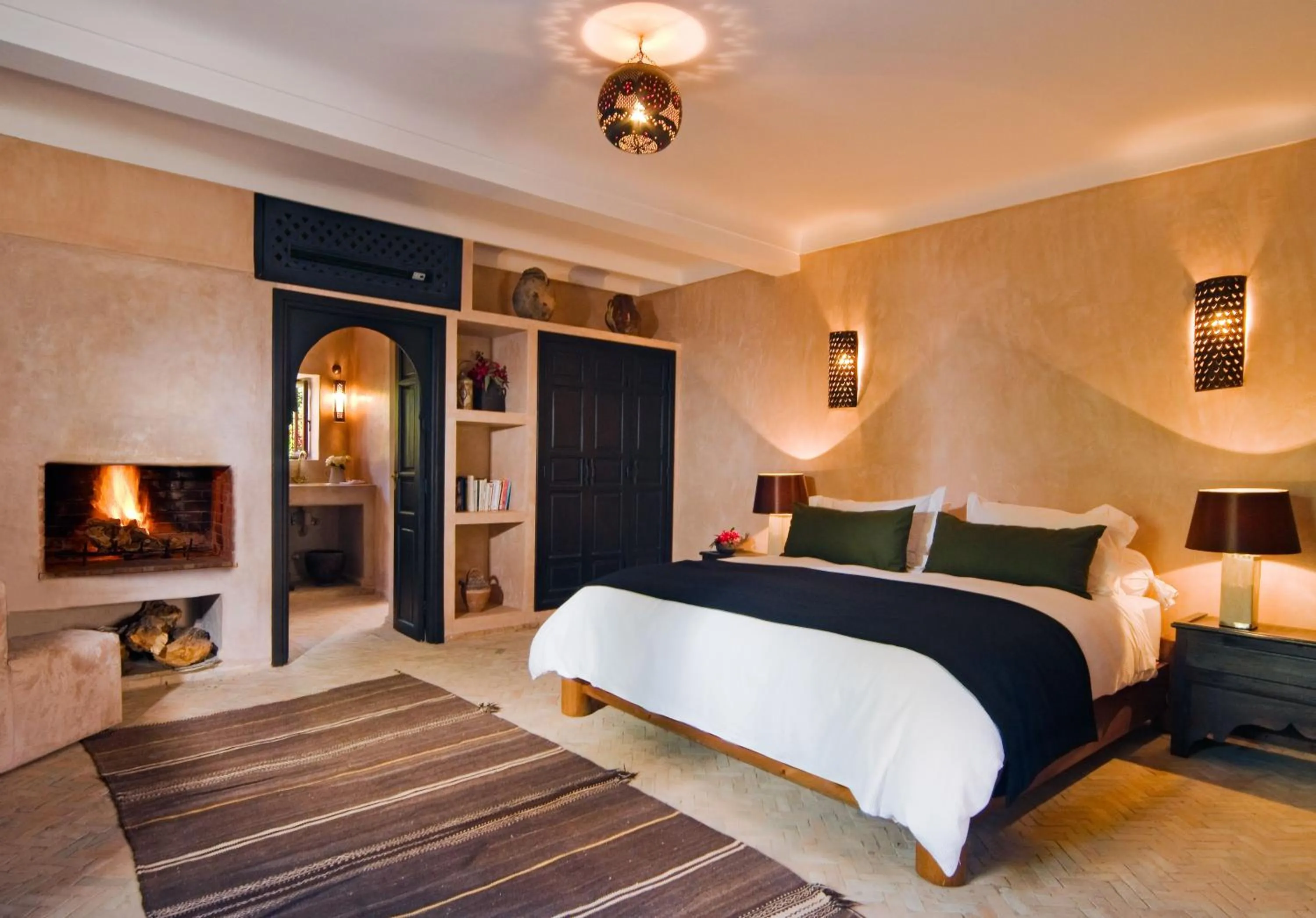 Bedroom, Bed in The Capaldi Hotel, Restaurant & Spa