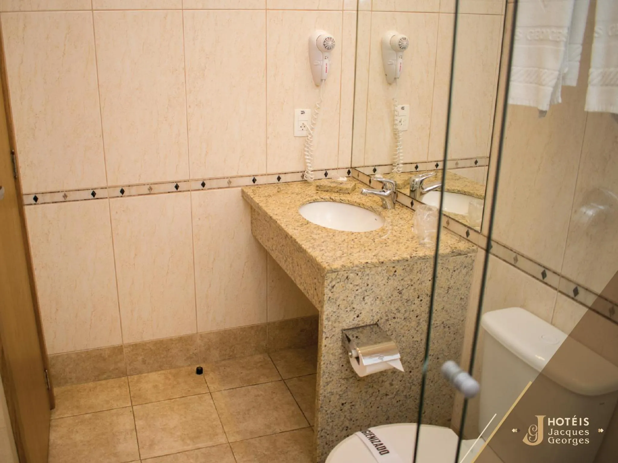 Hotel Jacques Georges Business