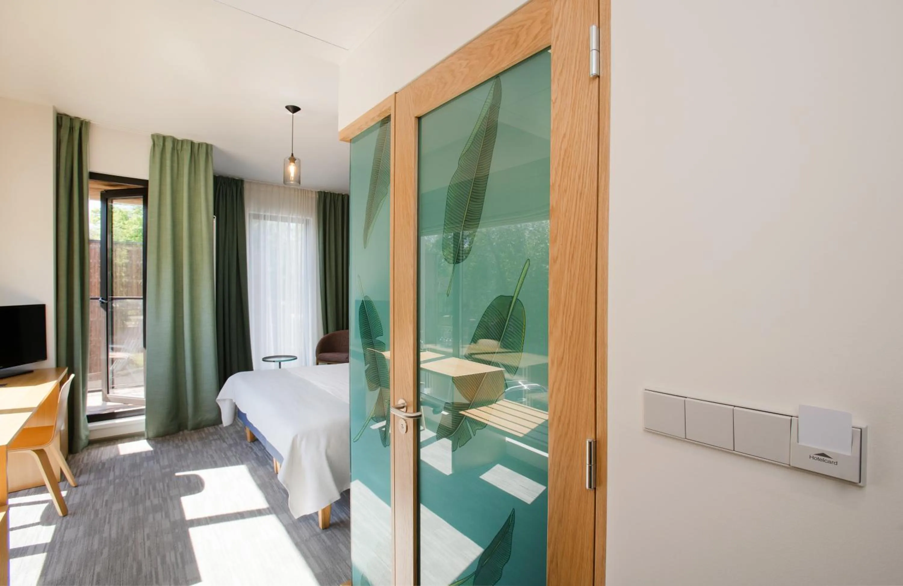 Patio, Bed in Wasa Resort Hotel, Apartments & SPA